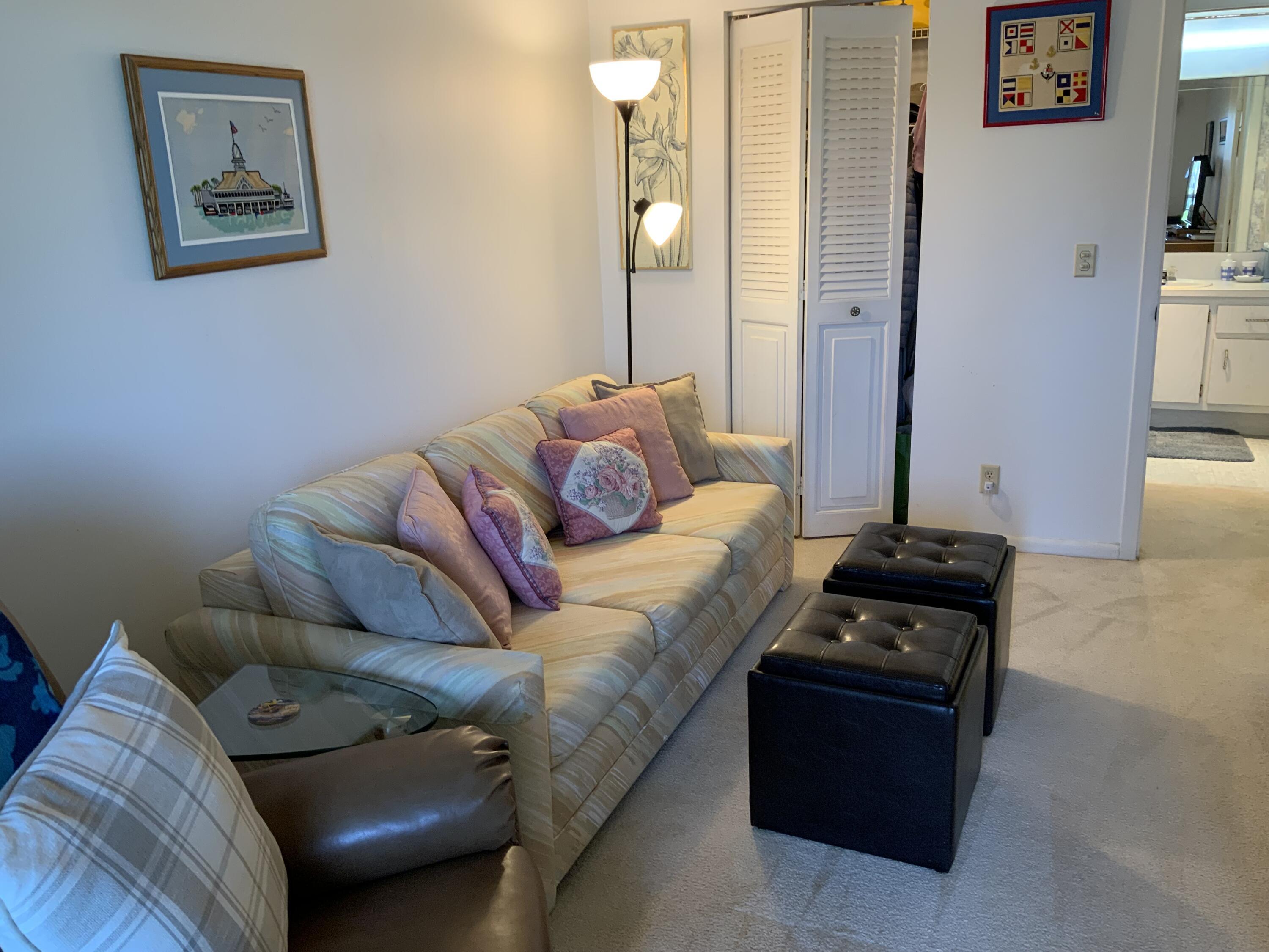 2050 Hythe C, Boca Raton, FL 33434, Boca Raton - Photo 4