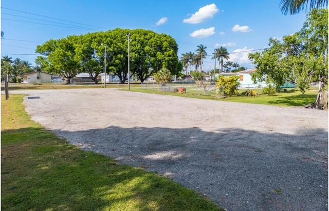 224 NW G Avenue, Belle Glade, FL 33430, Belle Glade - Photo 5