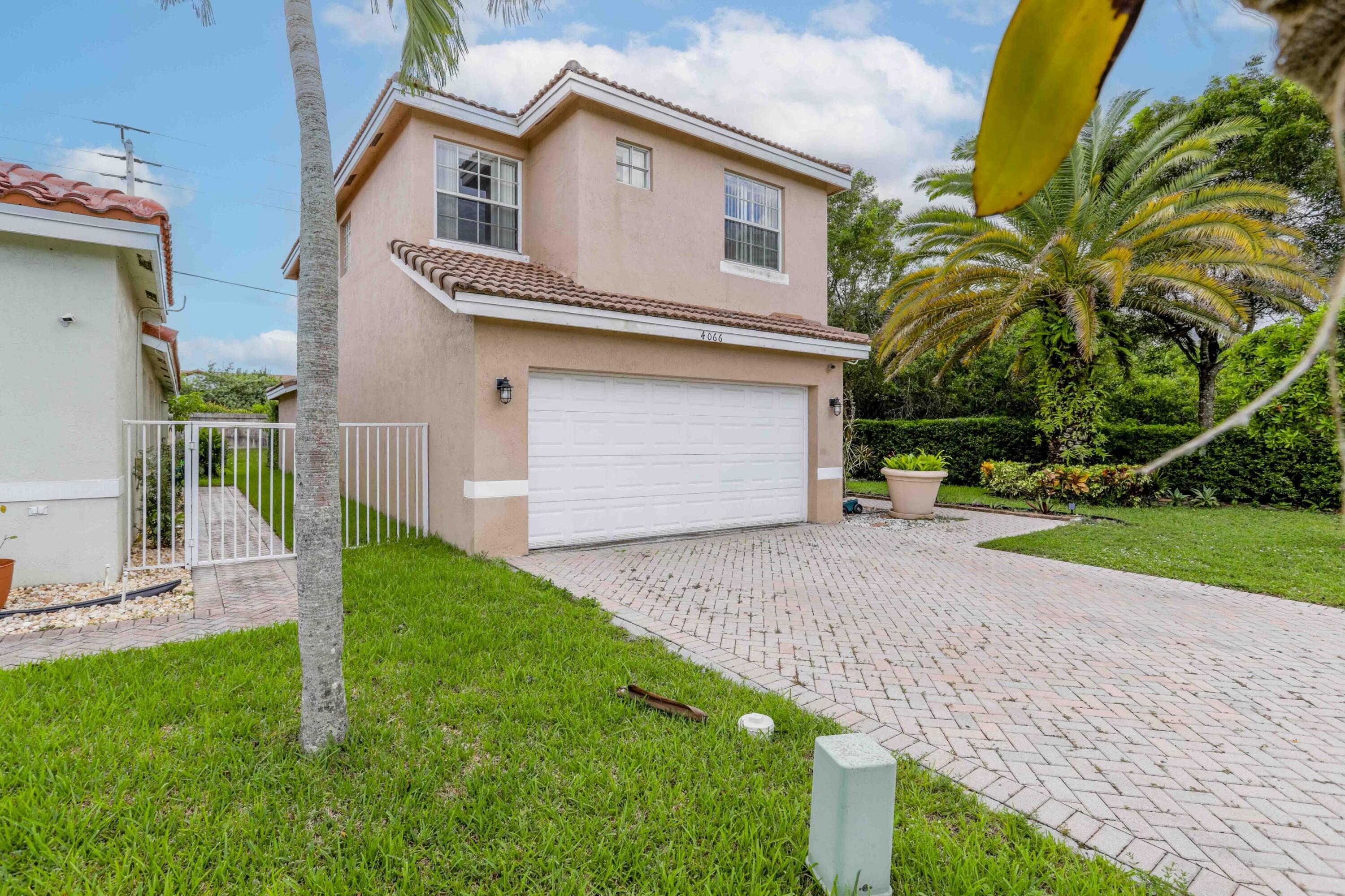 4066 Crescent Creek Street, Coconut Creek, FL 33073, Coconut Creek