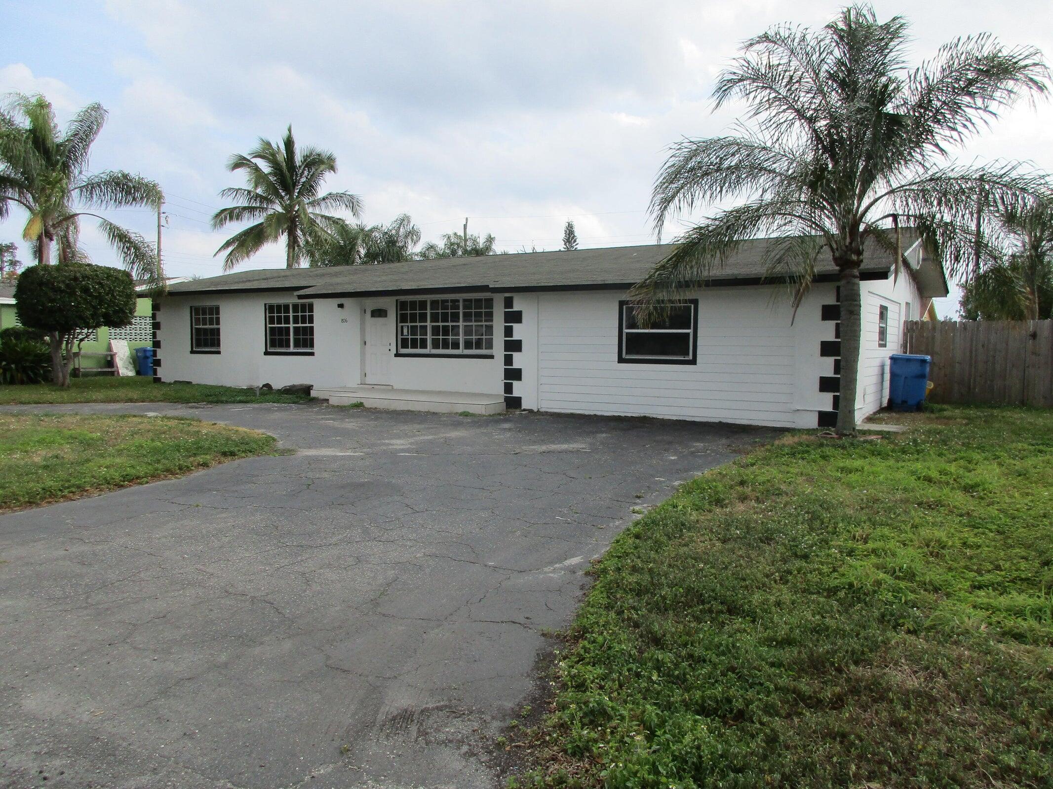 806 Minnesota Street, Lantana, FL 33462, Lantana