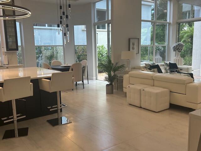 127 Sunset Cove Lane, Palm Beach Gardens, FL 33418, Palm Beach Gardens - Photo 4