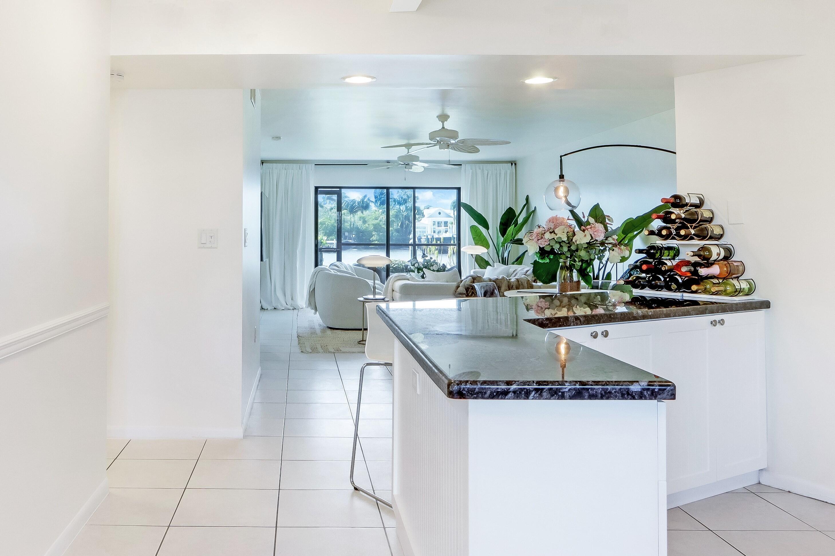 3525 S Ocean Boulevard 108, South Palm Beach, FL 33480, South Palm Beach - Photo 2