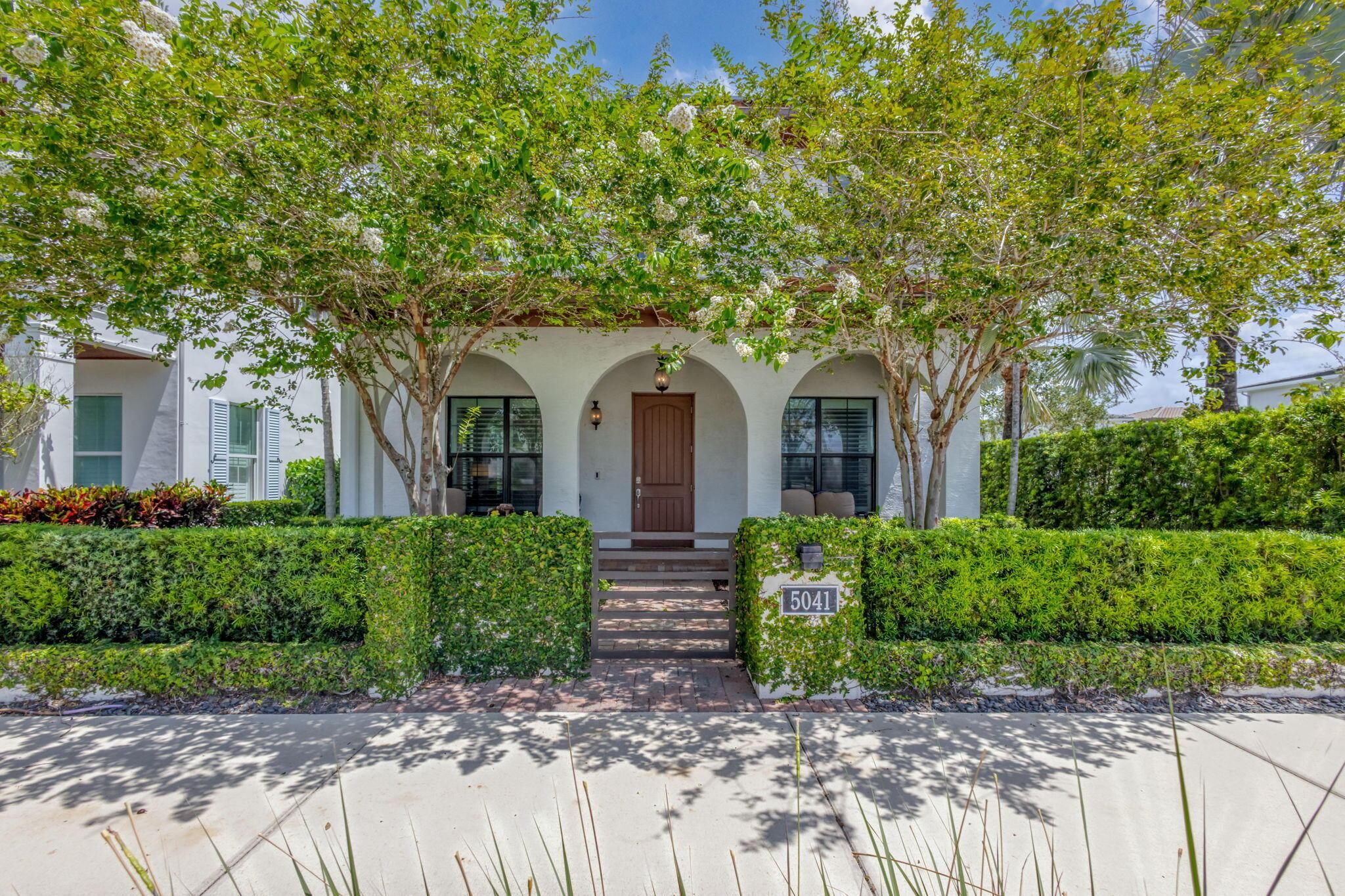 5041 Grandiflora Road, Palm Beach Gardens, FL 33418, Palm Beach Gardens - Photo 4