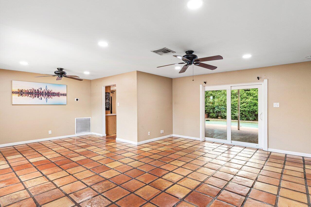 7815 NW 1st Street, Margate, FL 33063, Margate - Photo 3