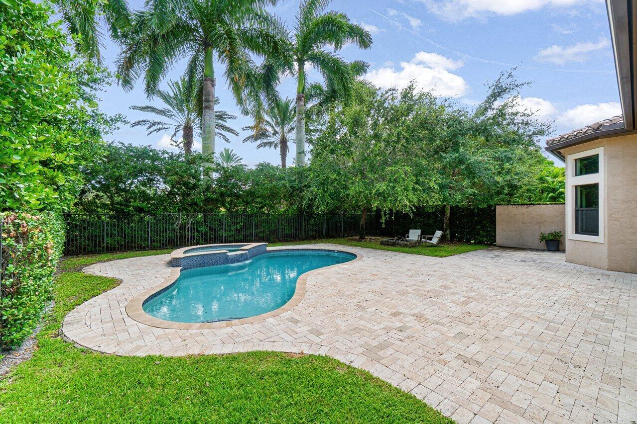 8574 Lewis River Road, Delray Beach, FL 33446, Delray Beach - Photo 2