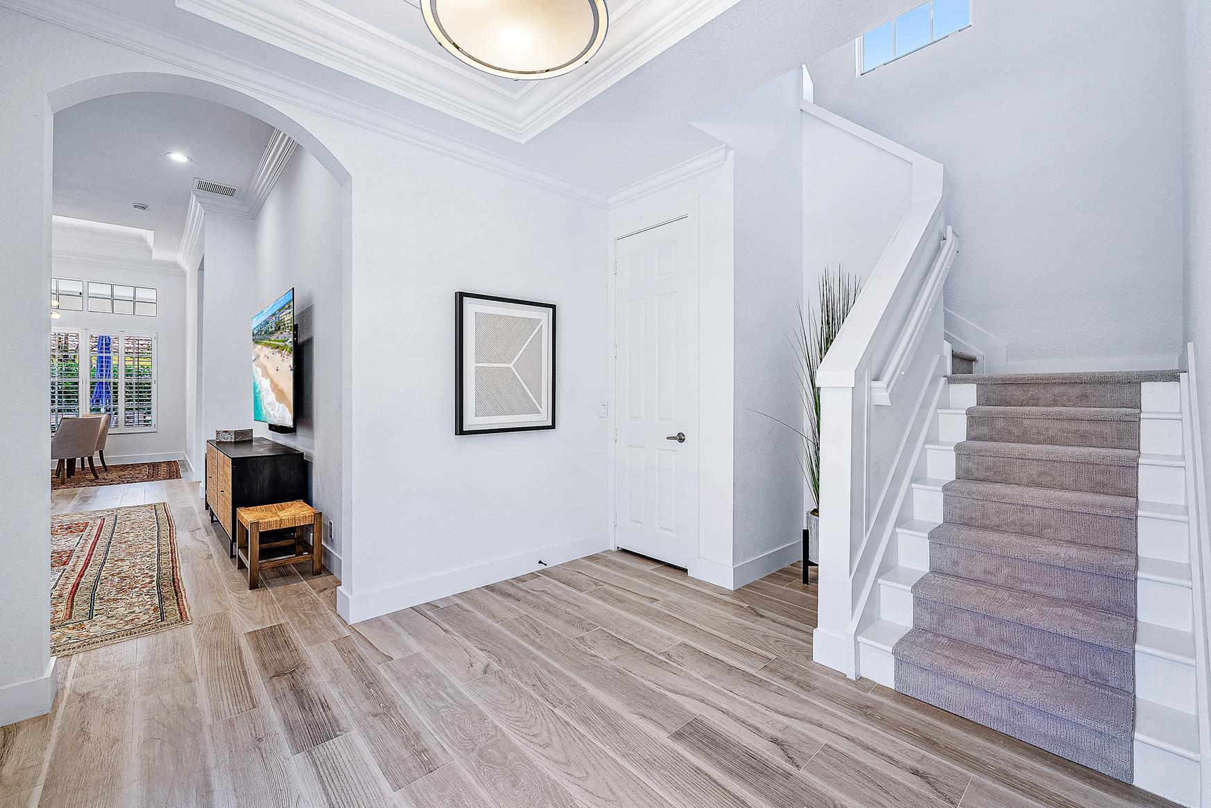 102 Via Santa Cruz, Jupiter, FL 33458, Jupiter - Photo 4