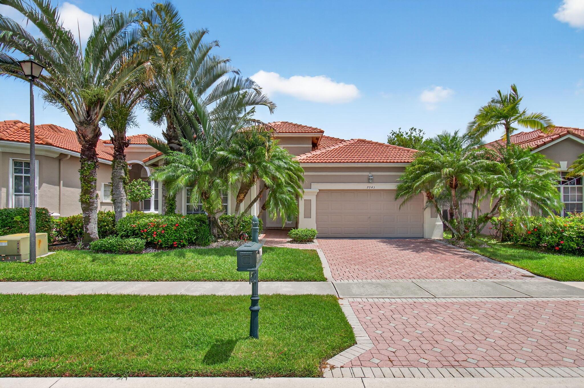 7043 Southport Drive, Boynton Beach, FL 33472, Boynton Beach - Photo 3