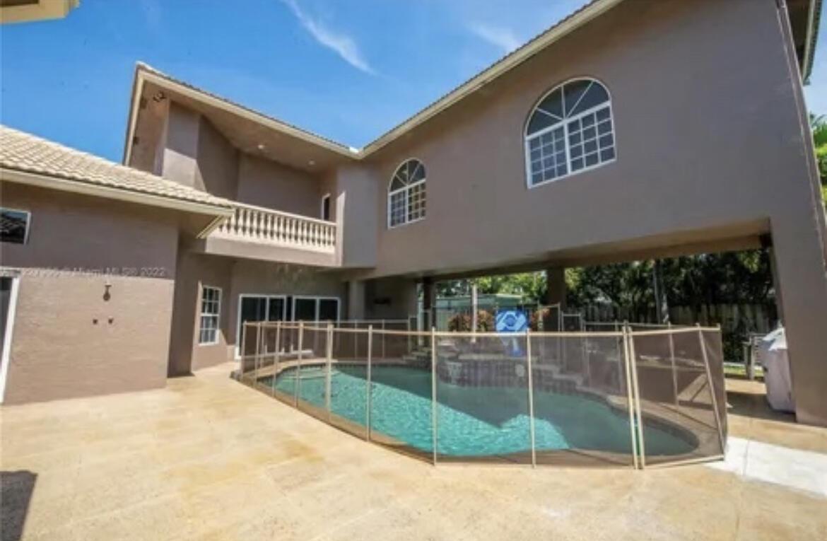 423 NE 3rd Street, Pompano Beach, FL 33060, Pompano Beach - Photo 5