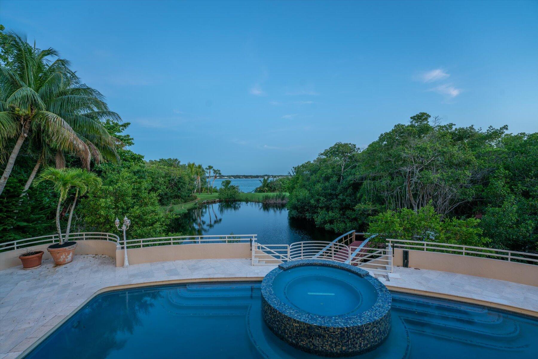 49 W High Point Road, Sewalls Point, FL 34996, Sewalls Point - Photo 2
