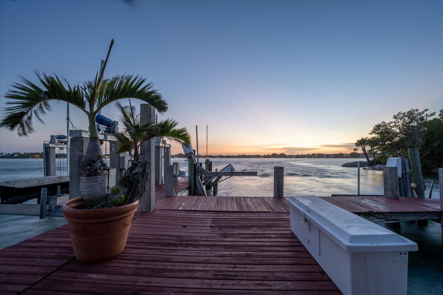 49 W High Point Road, Sewalls Point, FL 34996, Sewalls Point - Photo 5