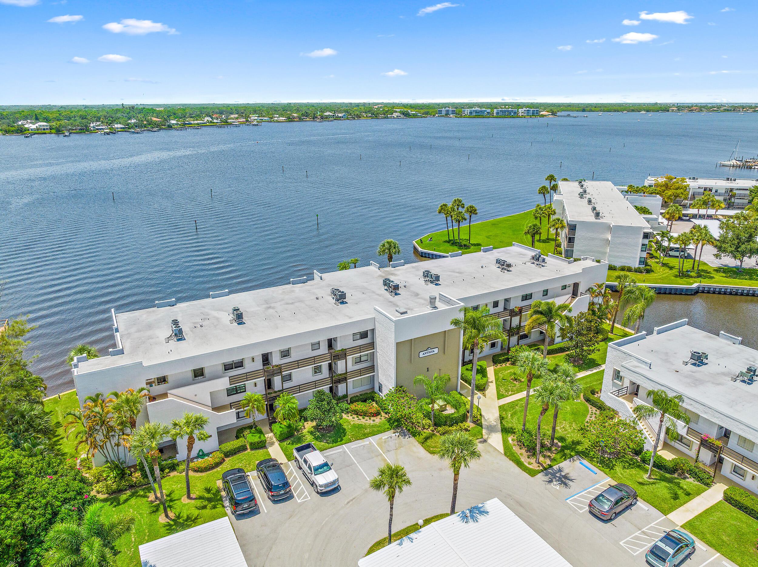 1950 SW Palm City Road 1202, Stuart, FL 34994, Stuart - Photo 3