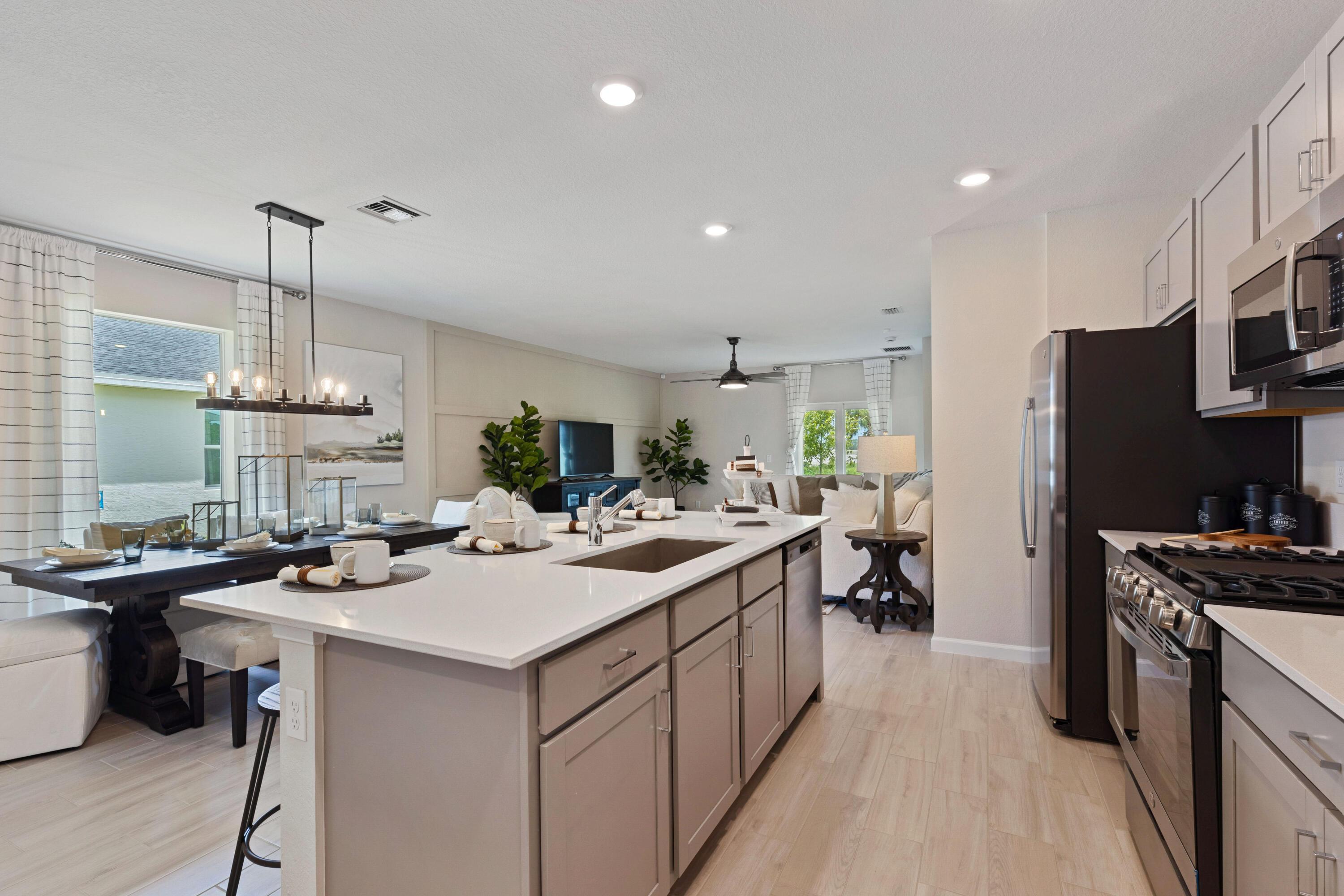 6221 NW Sweetwood Drive, Port St. Lucie, FL 34987, Port St. Lucie - Photo 4