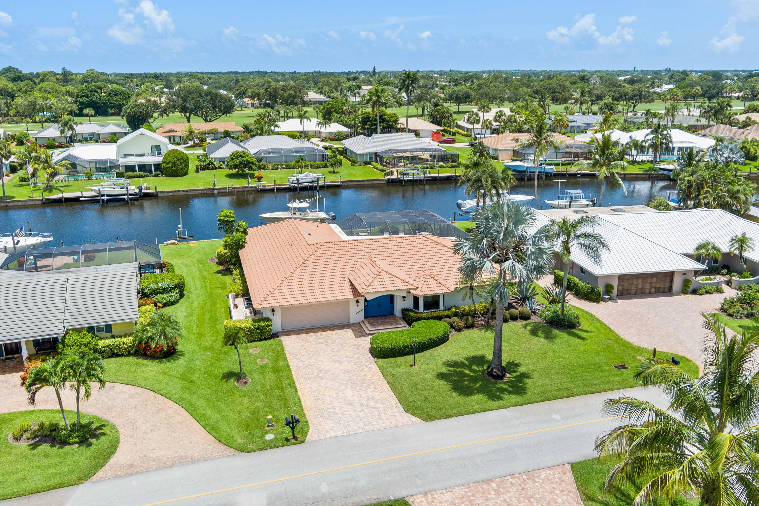 3422 SE Fairway W, Stuart, FL 34997, Stuart - Photo 3