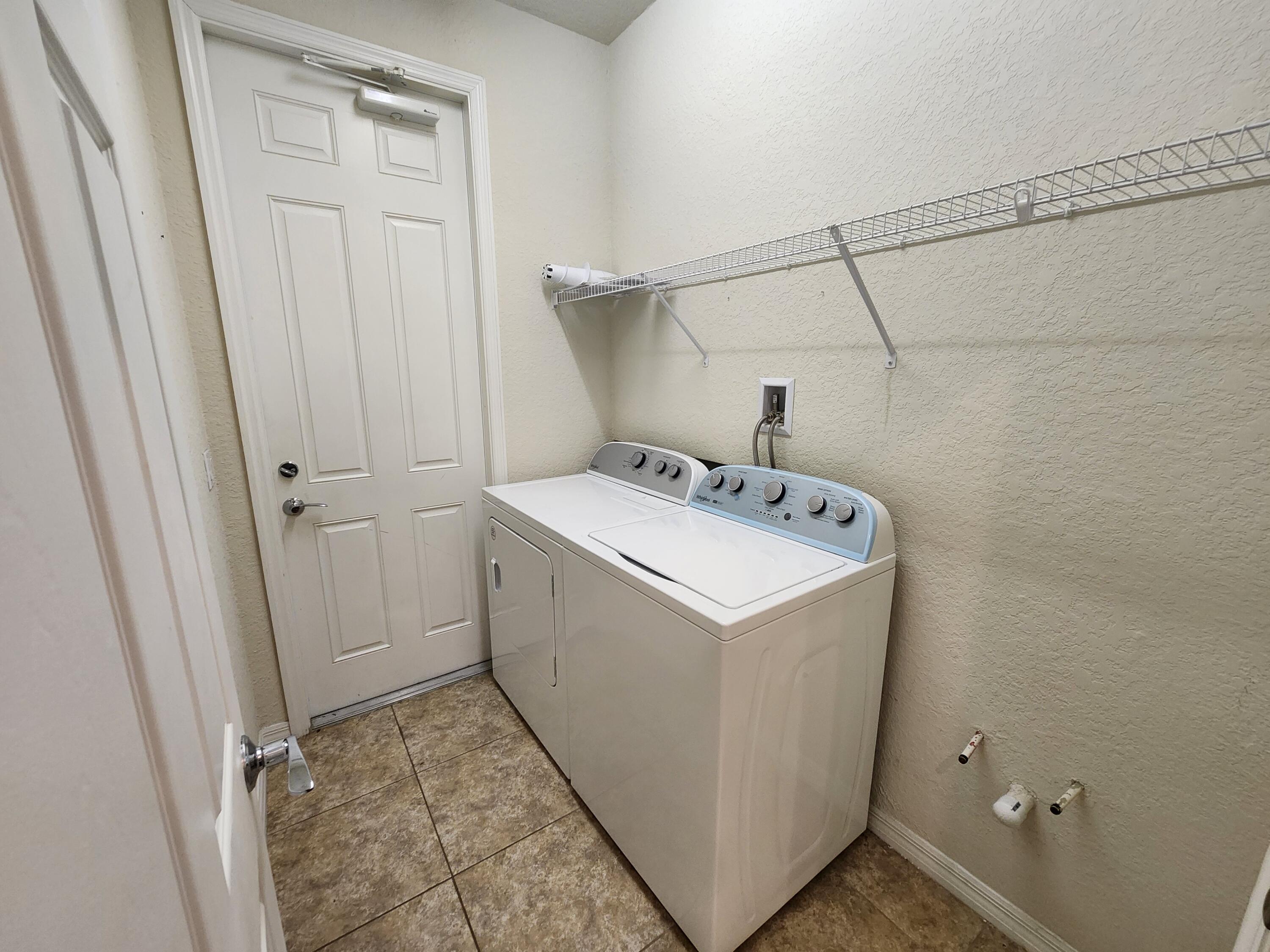 1217 Dakota Drive, Jupiter, FL 33458, Jupiter - Photo 3