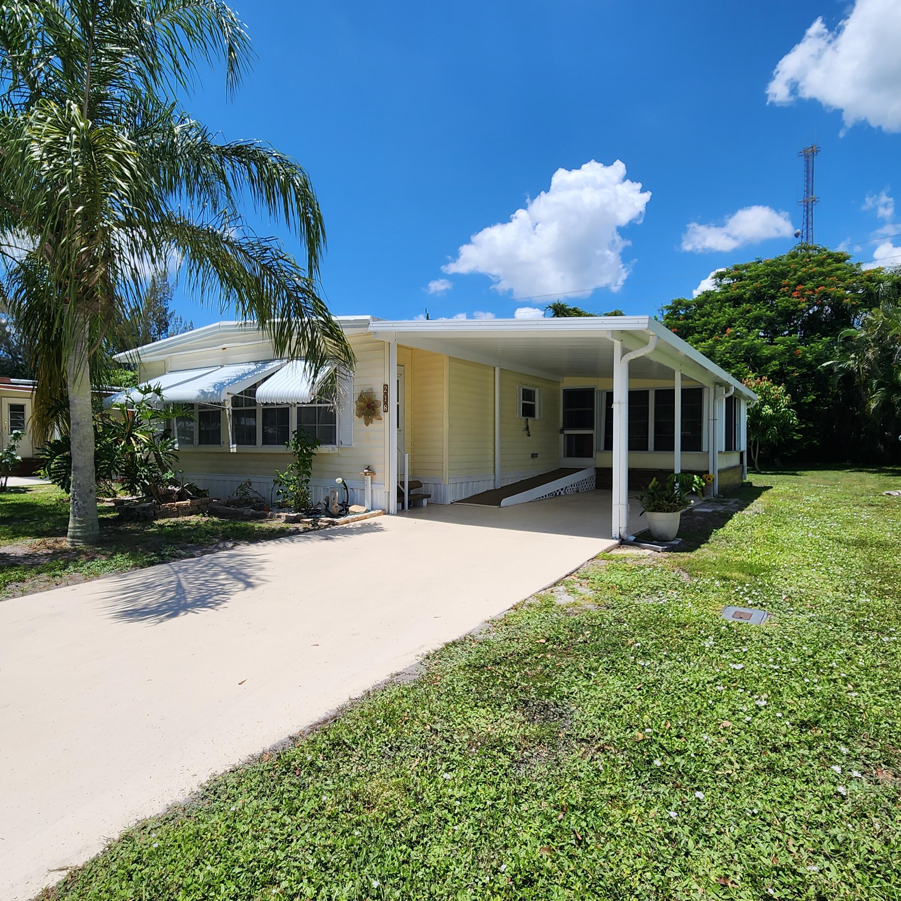 218 W Caribbean, Port St. Lucie, FL 34952, Port St. Lucie - Photo 5