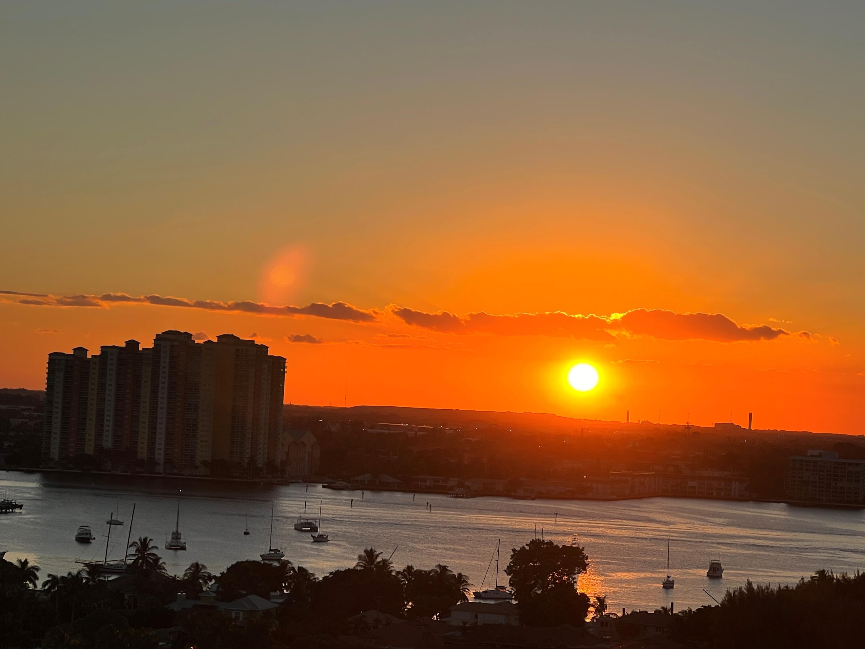 3400 N Ocean Drive 706, Singer Island, FL 33404, Singer Island - Photo 4