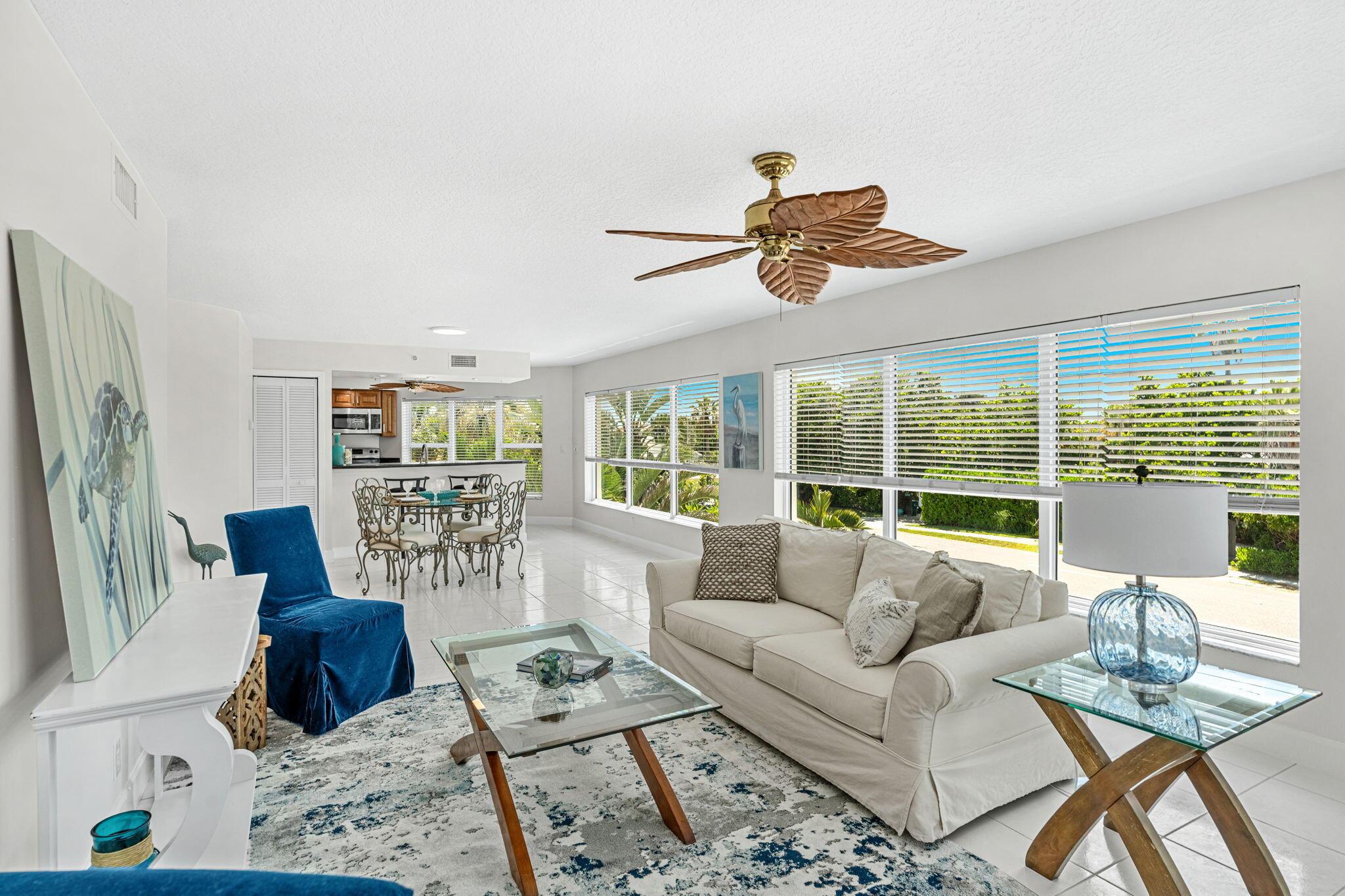 1155 S Atlantic Avenue 203, Cocoa Beach, FL 32931, Cocoa Beach - Photo 4