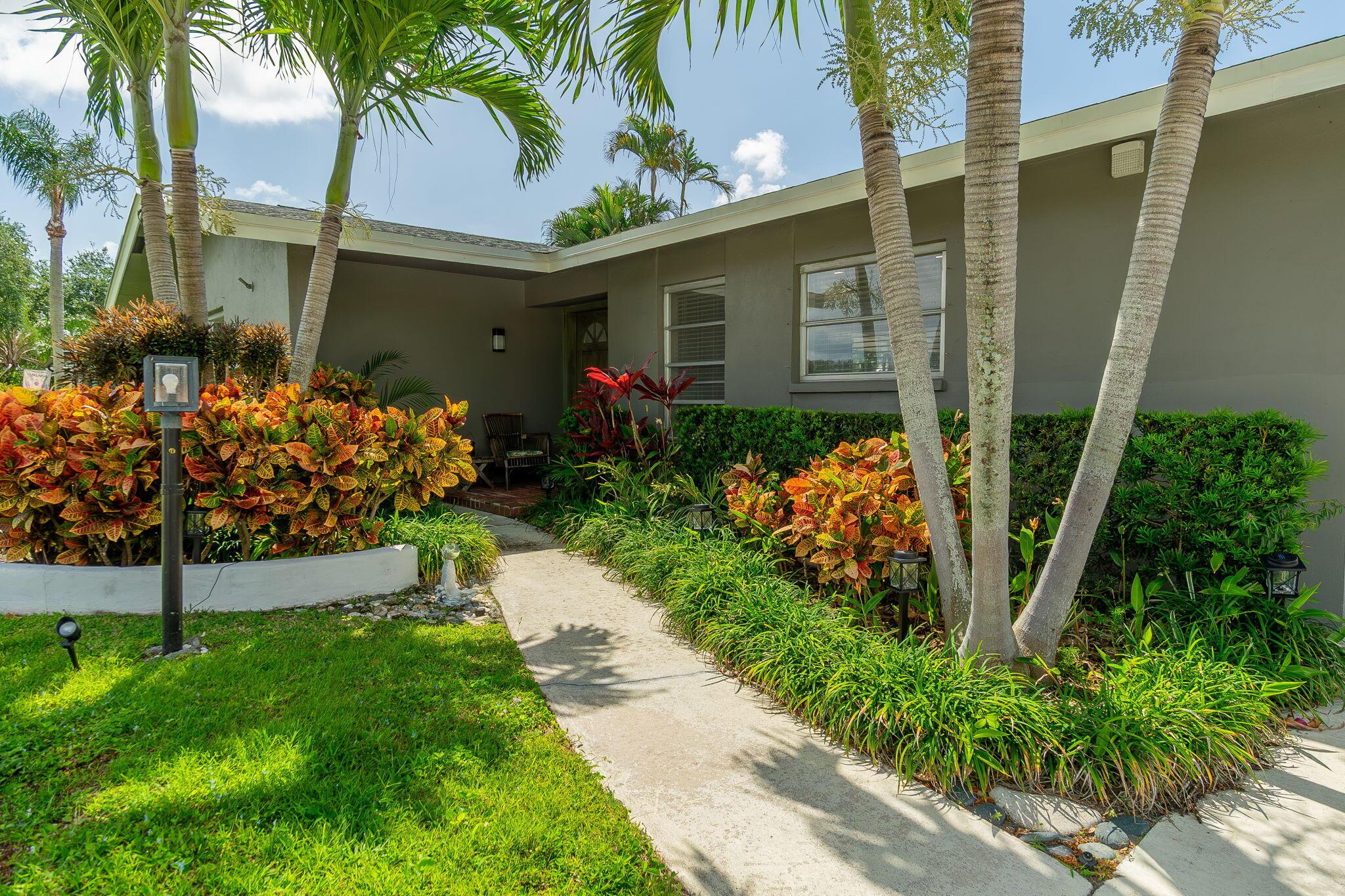 4370 Flax Court, Palm Beach Gardens, FL 33410, Palm Beach Gardens - Photo 4