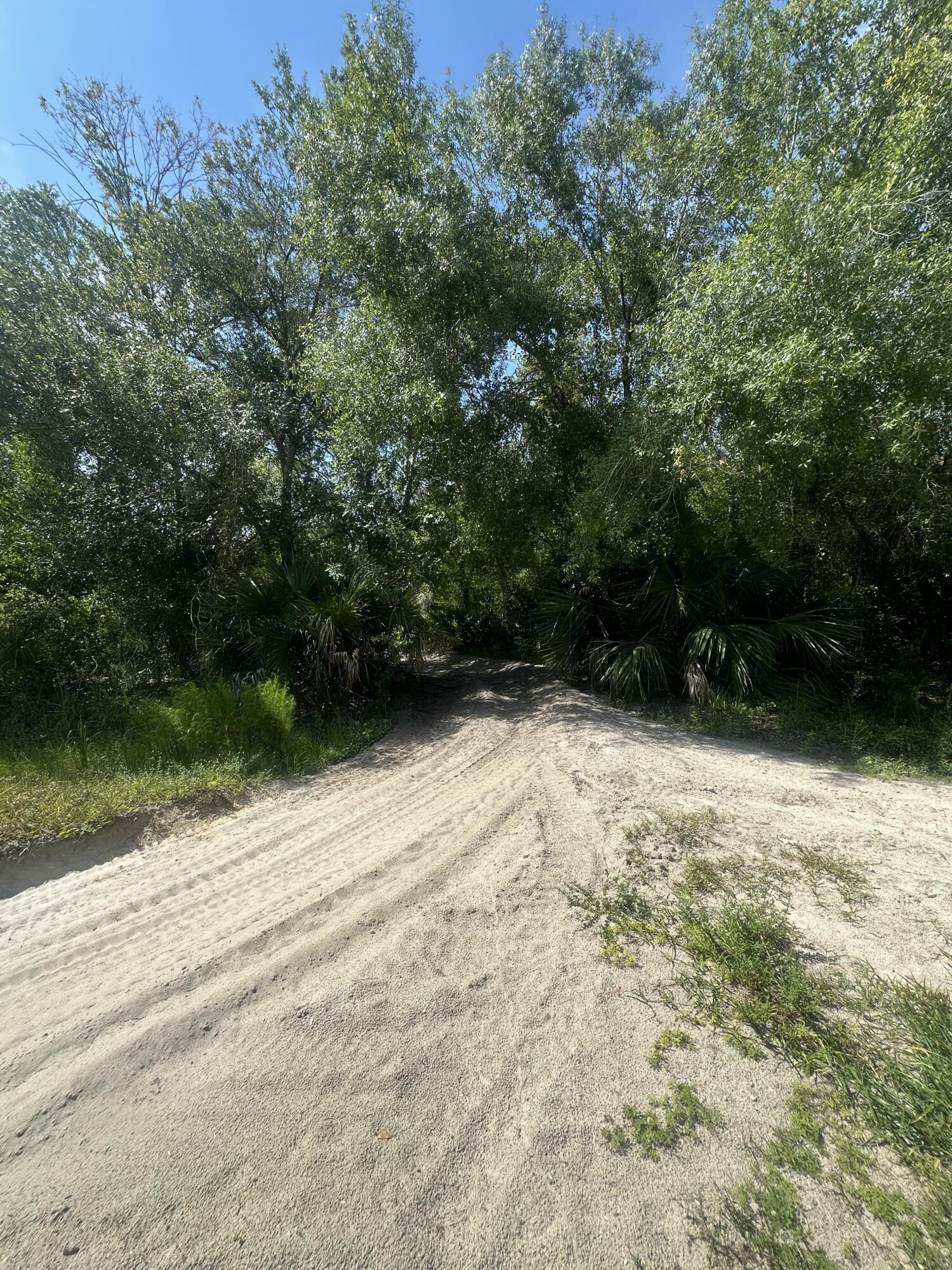 22128 NW 258th Street, Okeechobee, FL 34972, Okeechobee - Photo 3