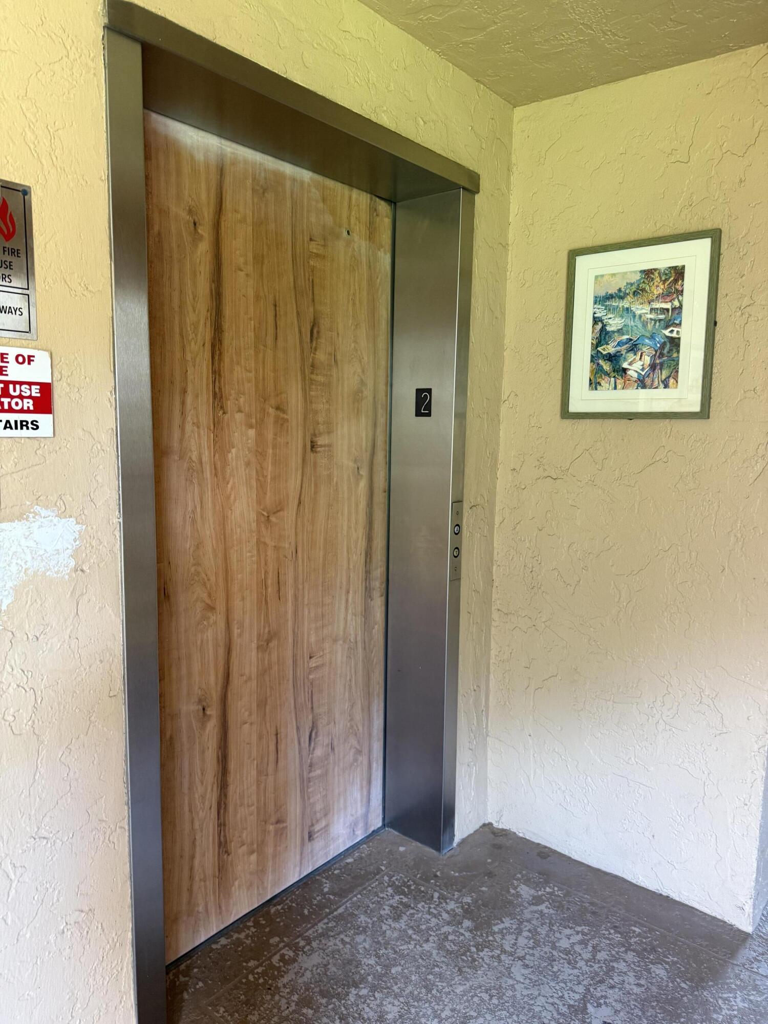 4760 Lucerne Lakes Boulevard 206, Lake Worth, FL 33467, Lake Worth - Photo 3