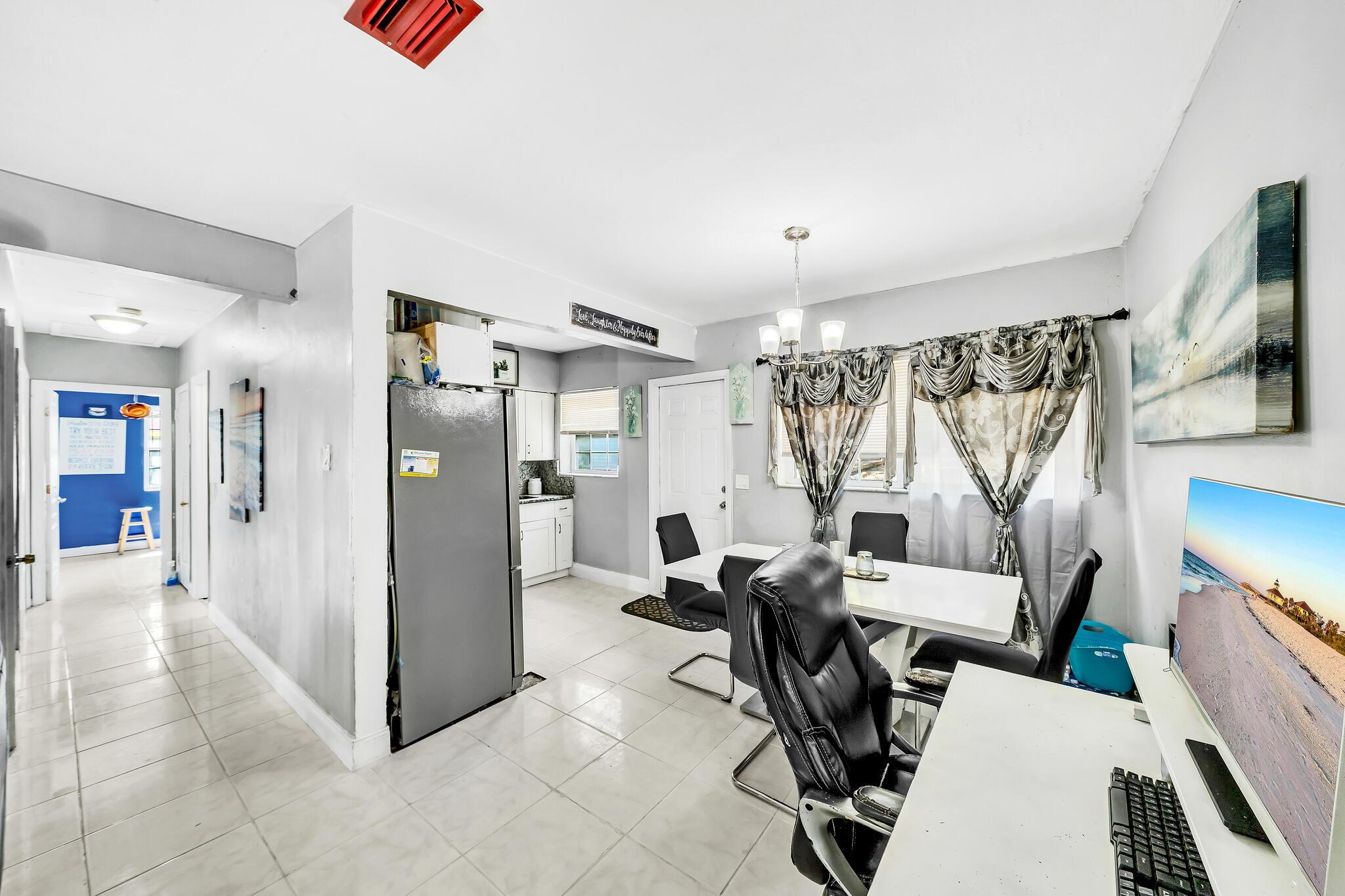 808 41st Street, West Palm Beach, FL 33407, West Palm Beach - Photo 4