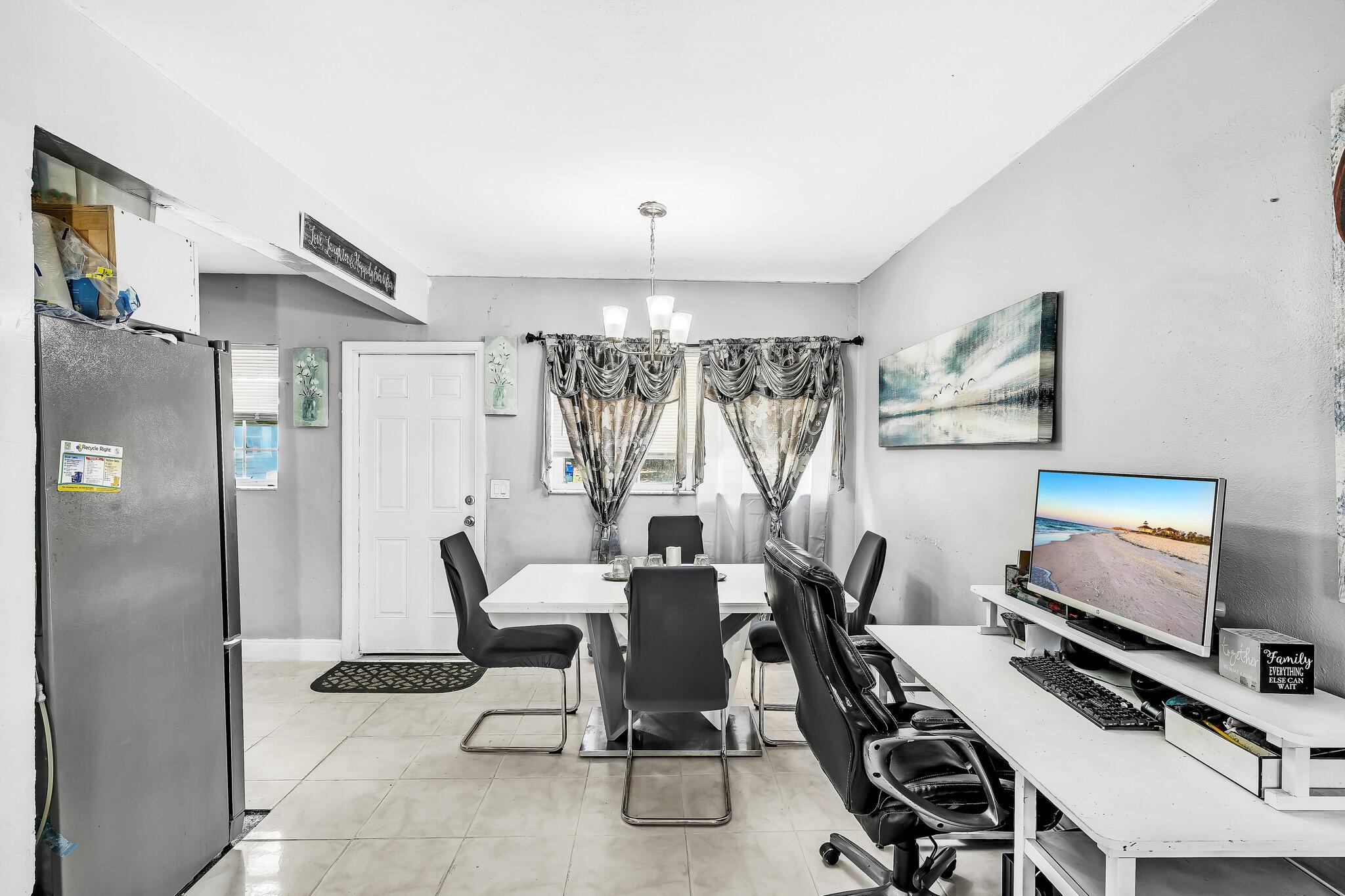 808 41st Street, West Palm Beach, FL 33407, West Palm Beach - Photo 5