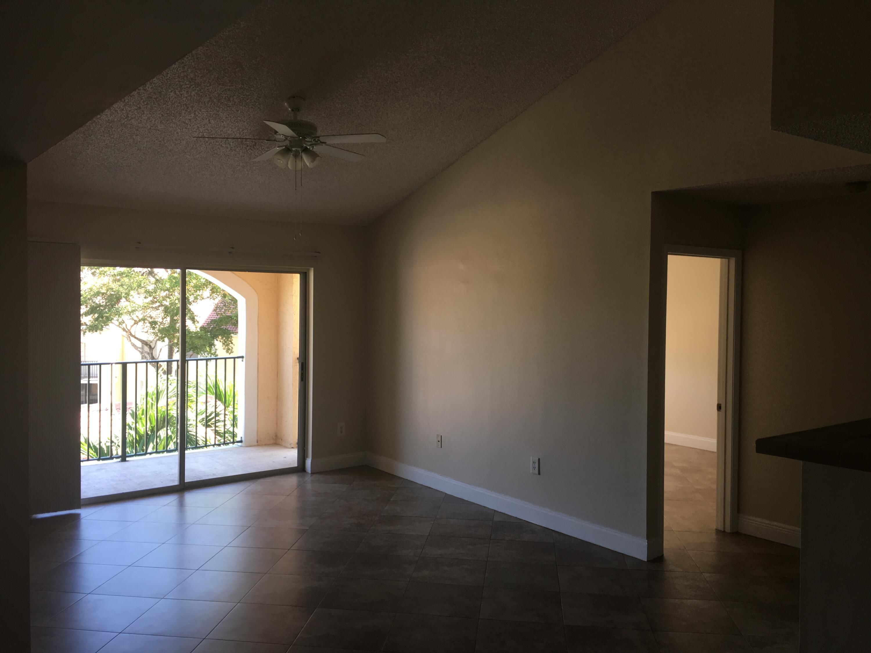1721 Village 303 Boulevard 303, West Palm Beach, FL 33409, West Palm Beach - Photo 4