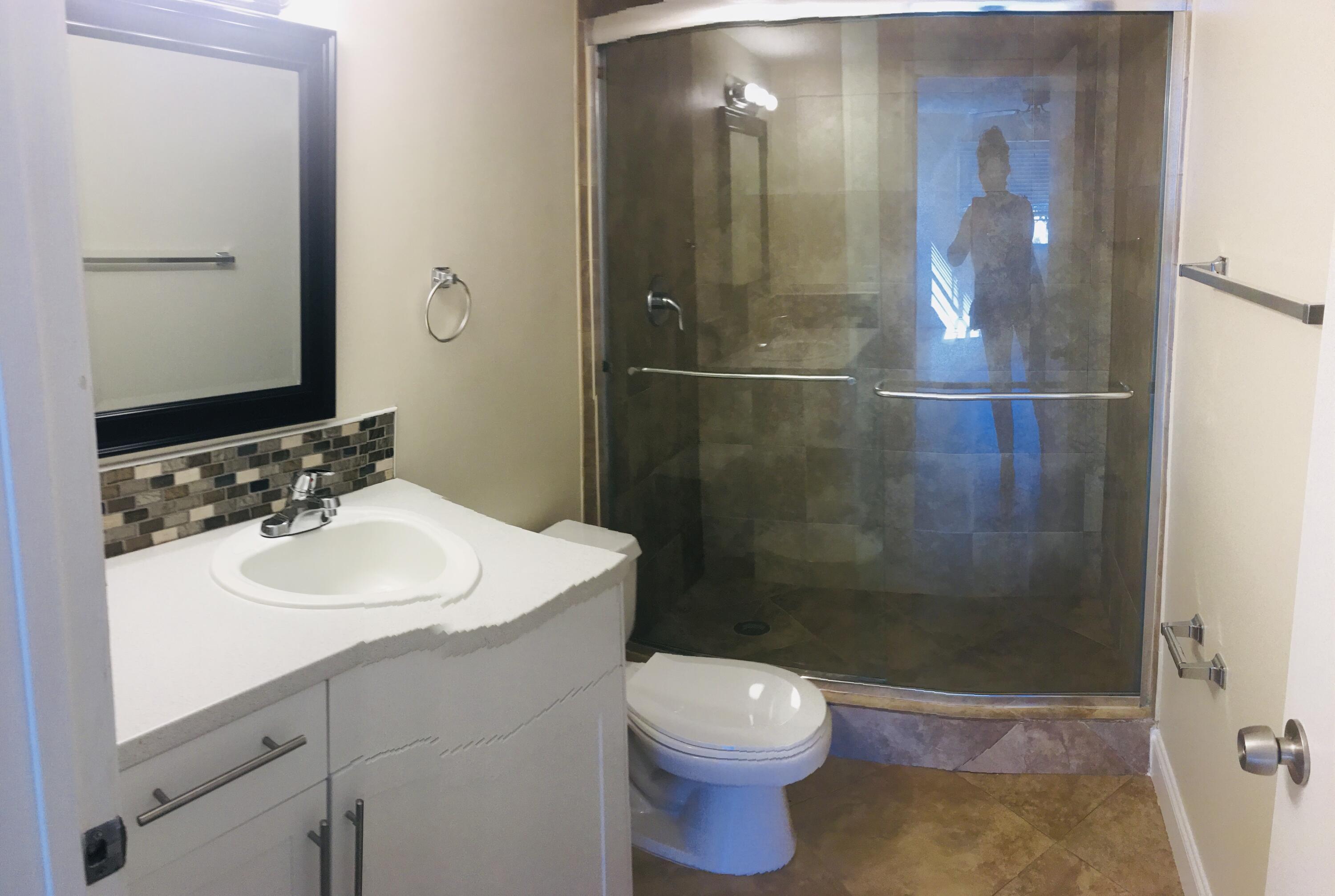 1721 Village 303 Boulevard 303, West Palm Beach, FL 33409, West Palm Beach - Photo 5