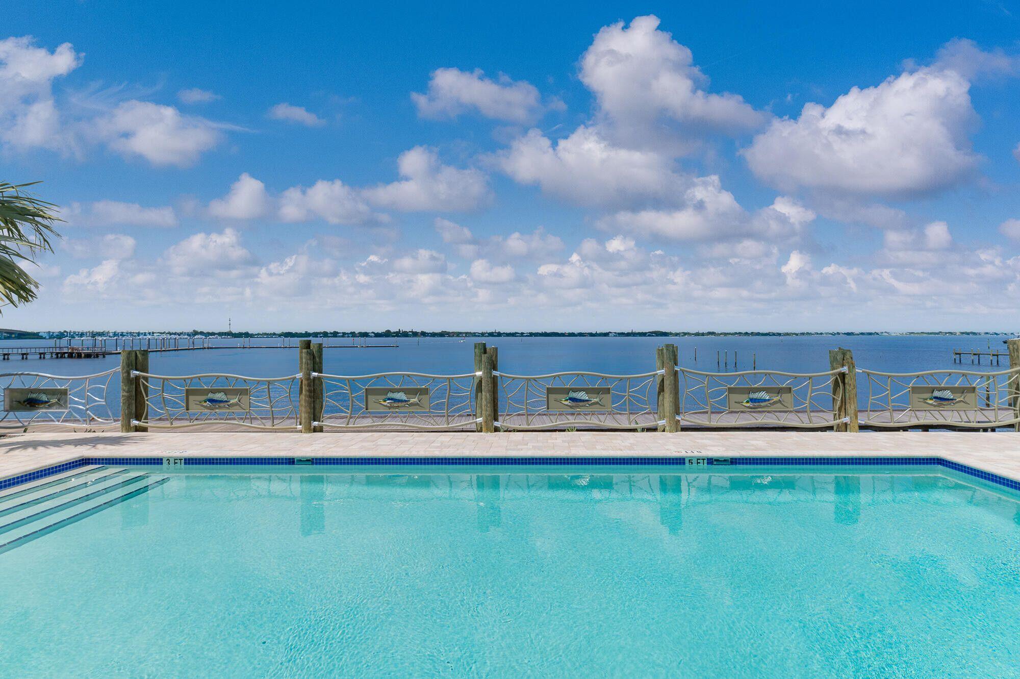 41 SW Seminole Street 305, Stuart, FL 34994, Stuart - Photo 2