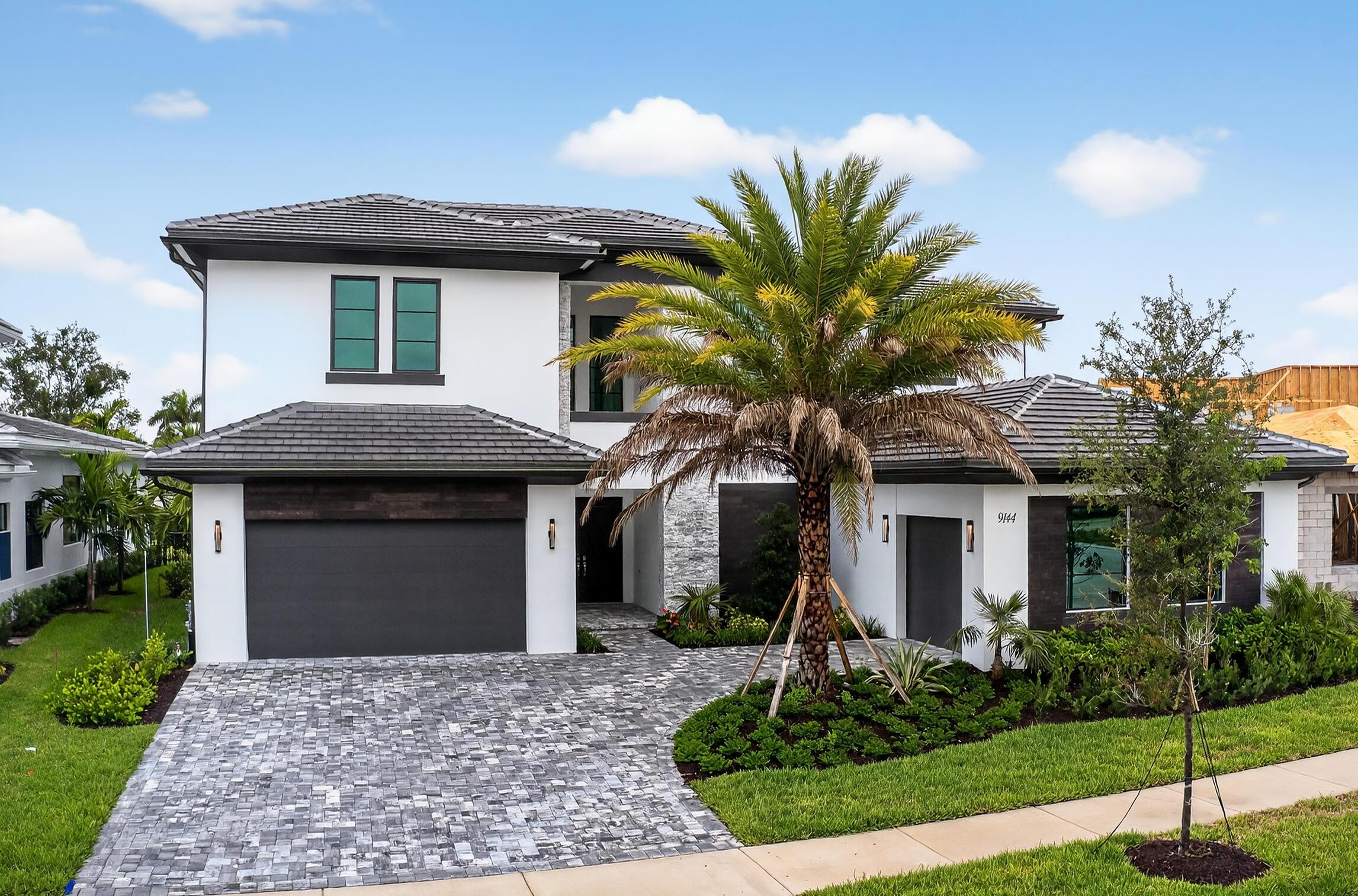 9144 Coral Isles Circle, Palm Beach Gardens, FL 33412, Palm Beach Gardens - Photo 2