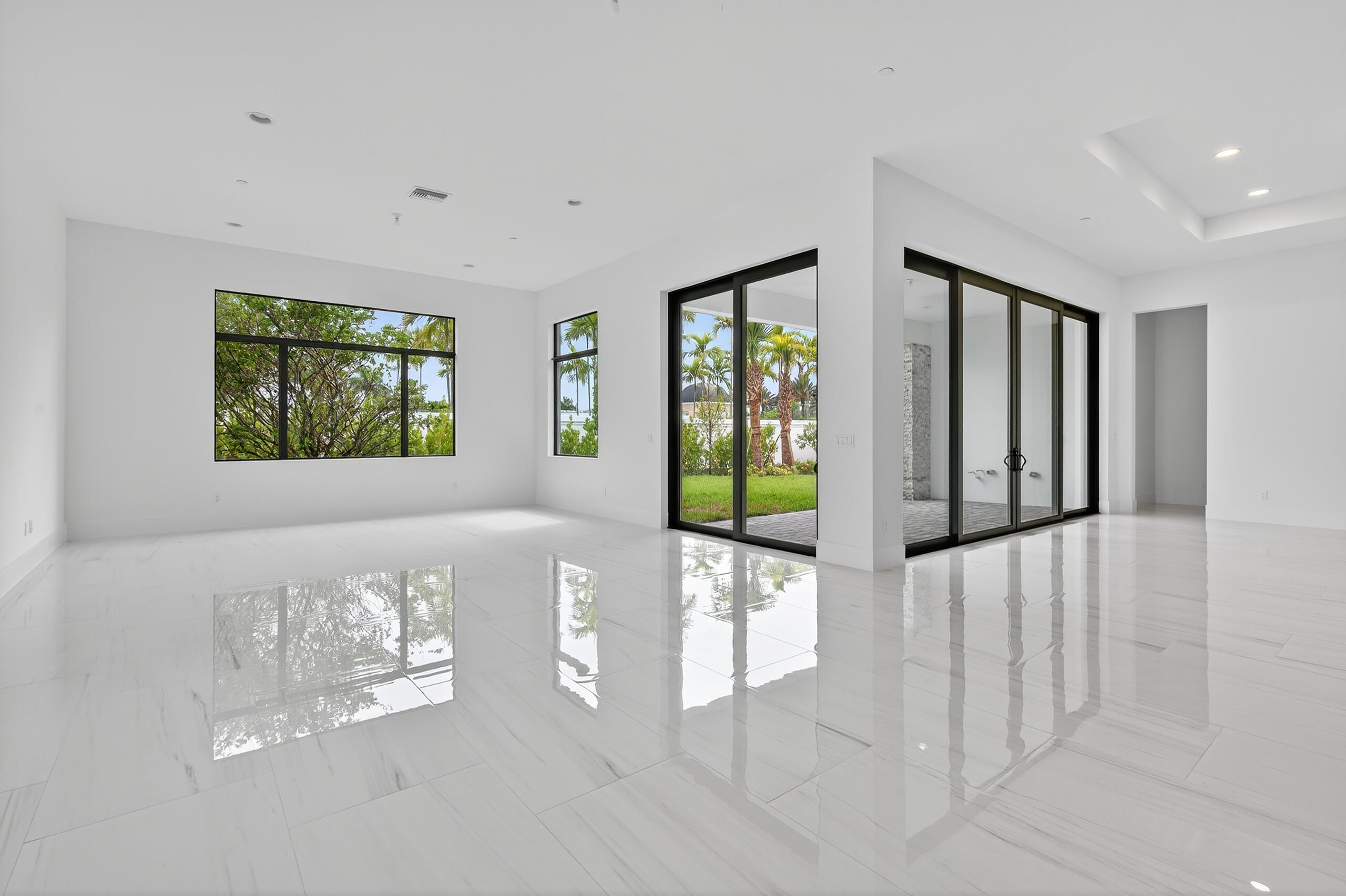 9144 Coral Isles Circle, Palm Beach Gardens, FL 33412, Palm Beach Gardens - Photo 3