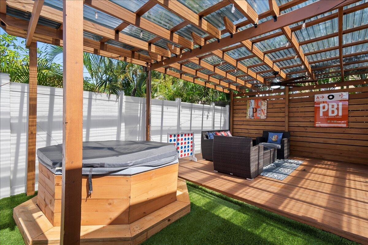 2741 Parker Avenue, West Palm Beach, FL 33405, West Palm Beach - Photo 2