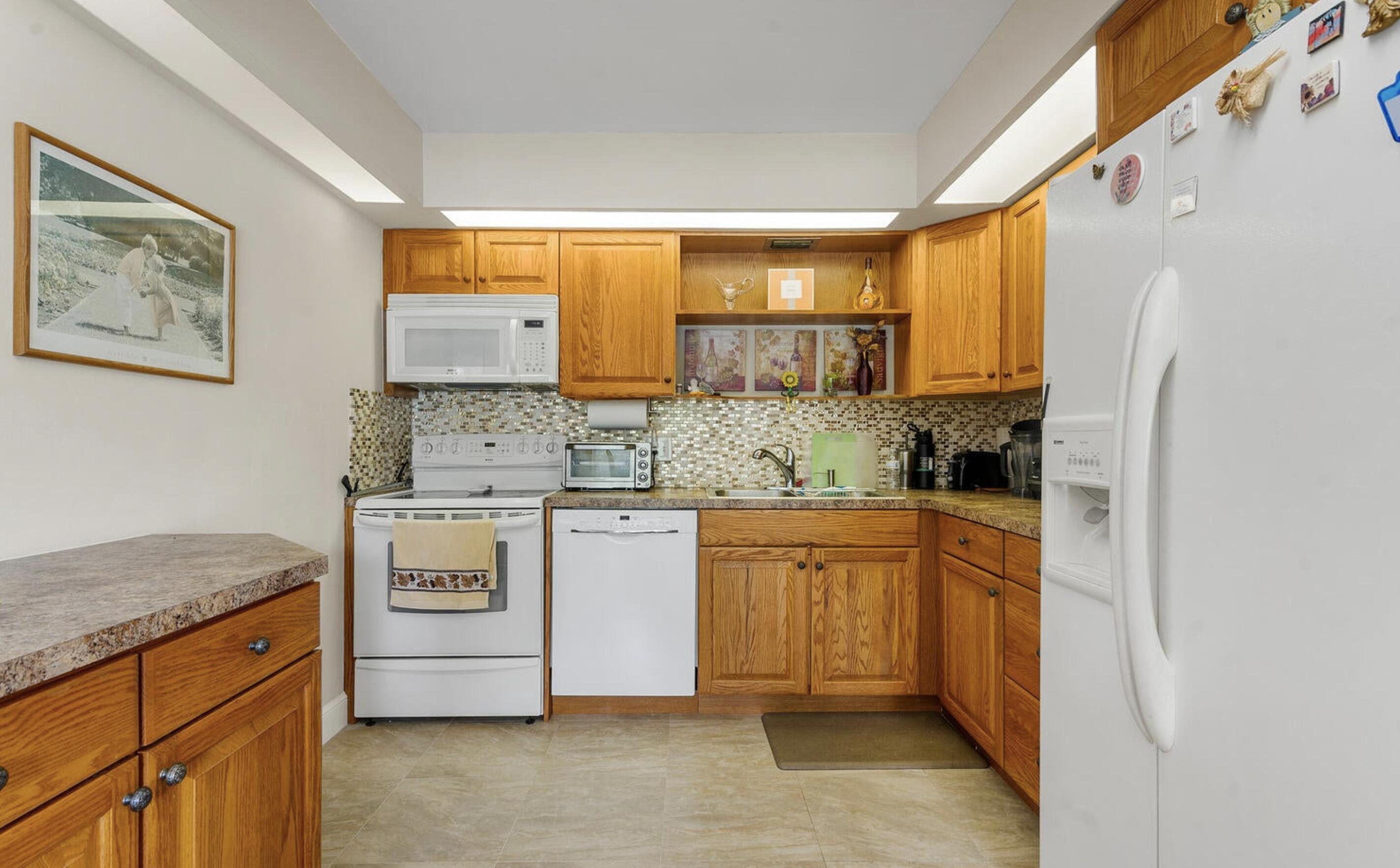 106 Wellington M 1, West Palm Beach, FL 33417, West Palm Beach - Photo 5