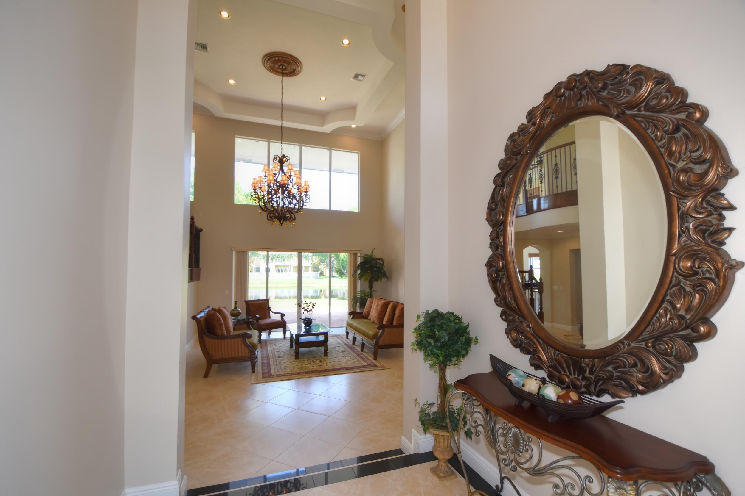 9891 Via Bernini, Lake Worth, FL 33467, Lake Worth - Photo 3