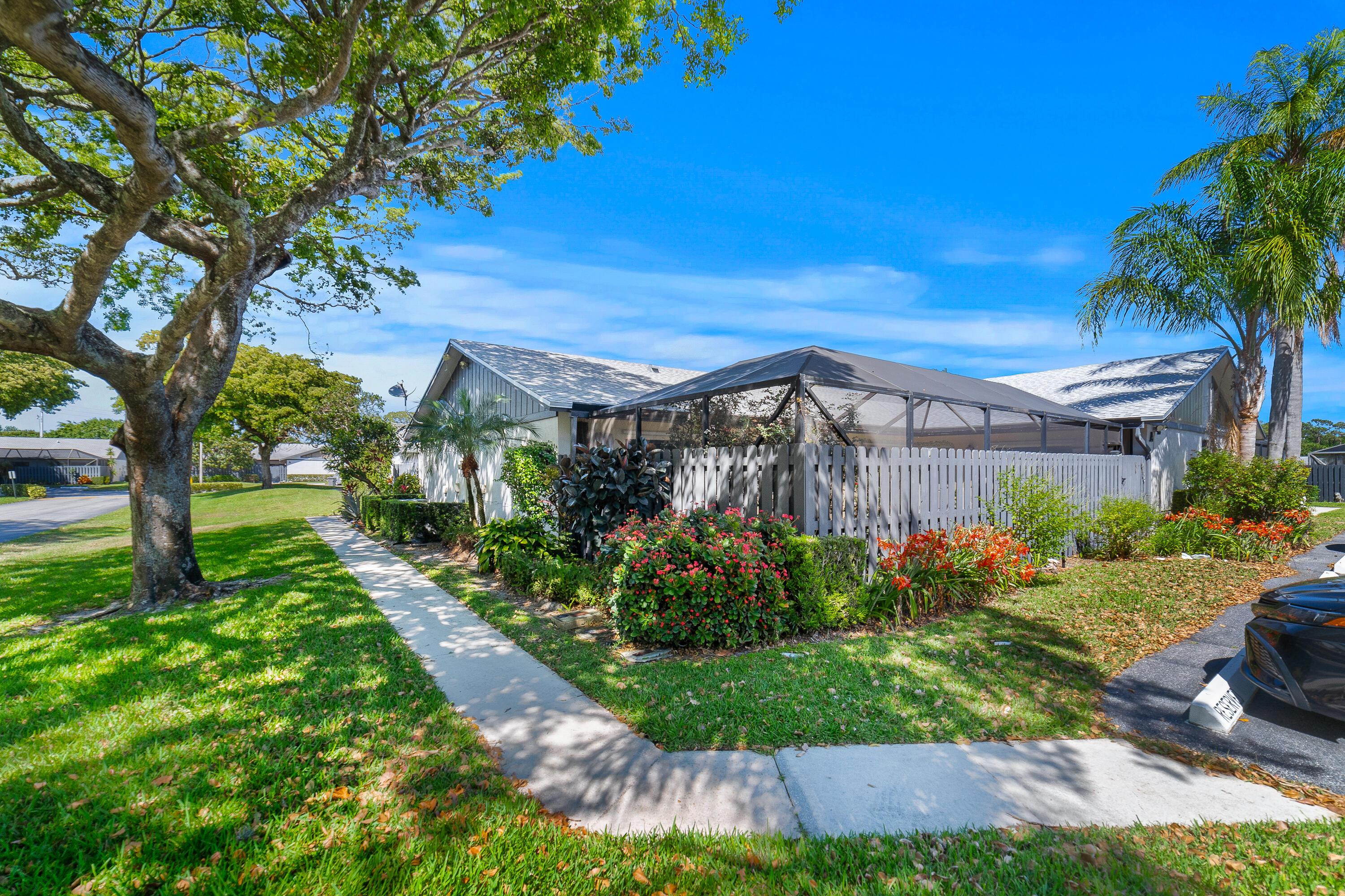 1139 Summit Trail Circle A, West Palm Beach, FL 33415, West Palm Beach