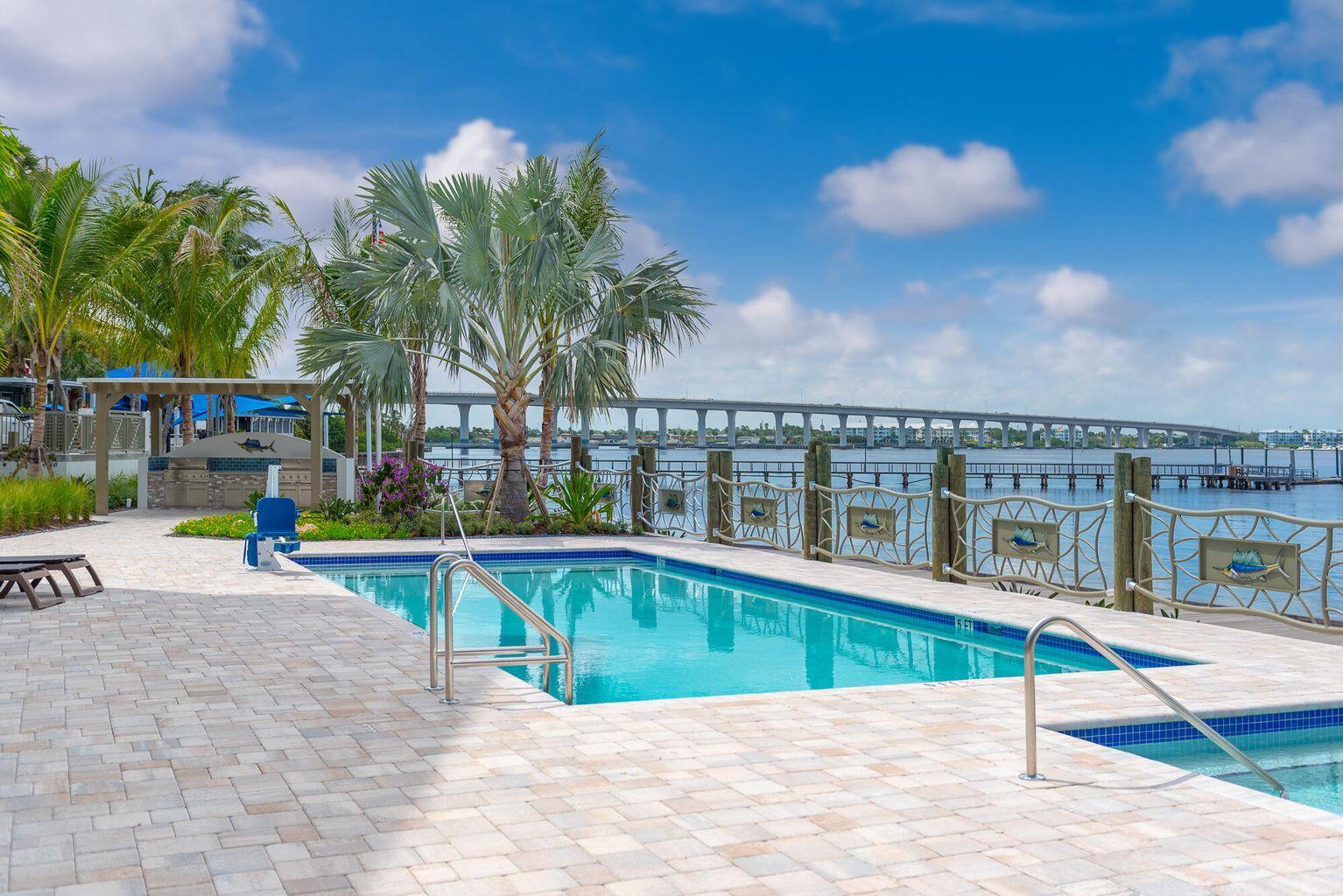 41 SW Seminole Street 410, Stuart, FL 34994, Stuart - Photo 4