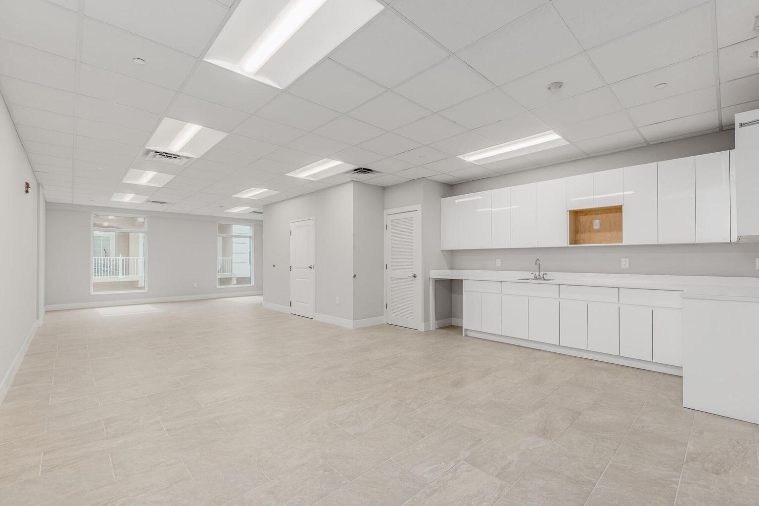 41 SW Seminole Street 210, Stuart, FL 34994, Stuart - Photo 5