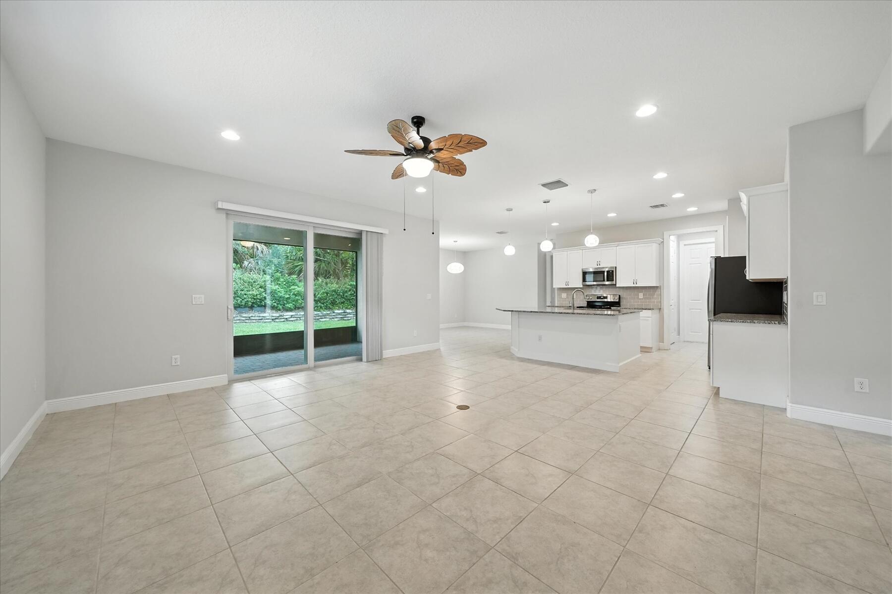 6096 Bella Rosa Lane, Vero Beach, FL 32966, Vero Beach - Photo 4