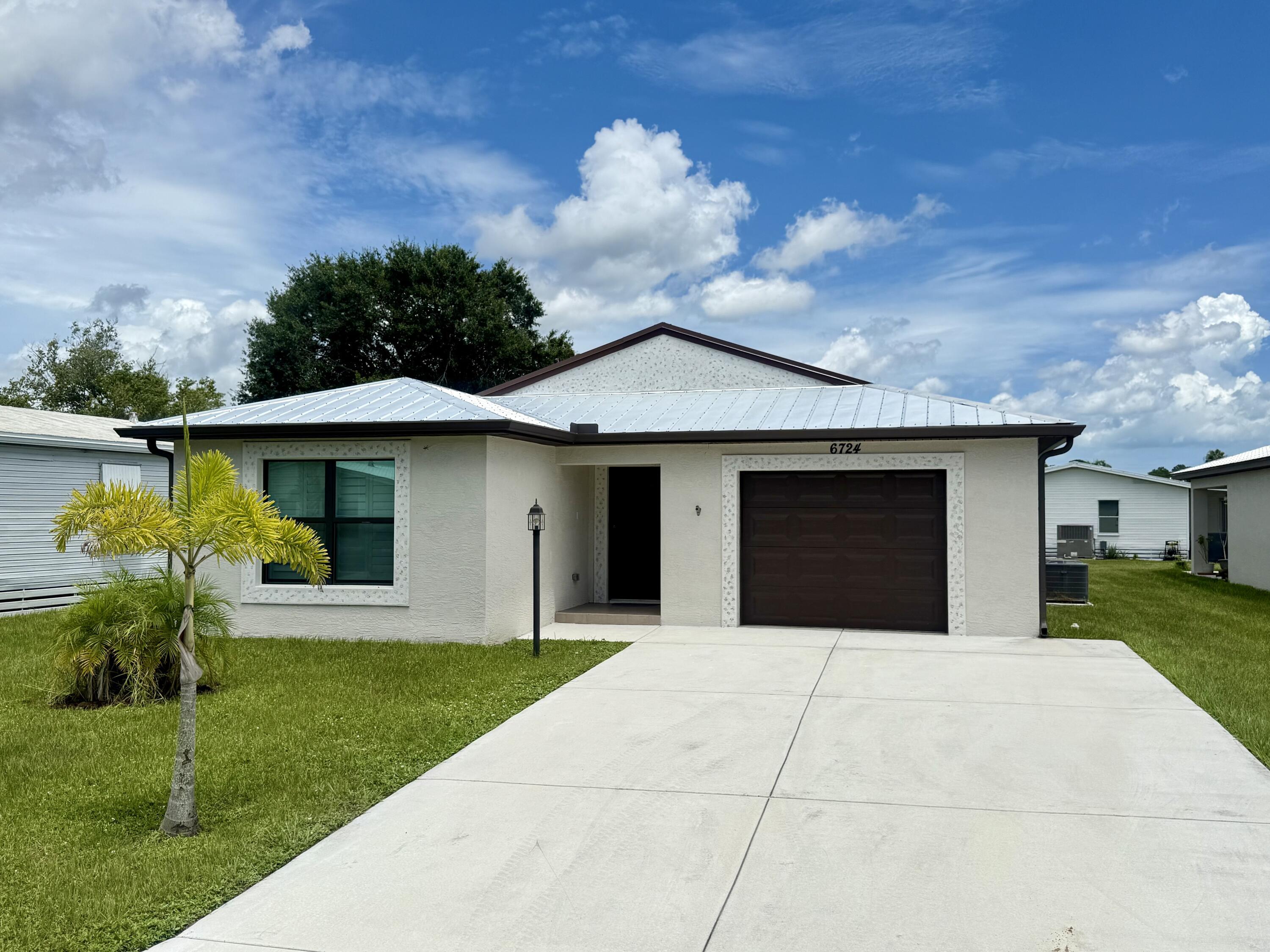 6724 Lila Court, Fort Pierce, FL 34951, Fort Pierce - Photo 3