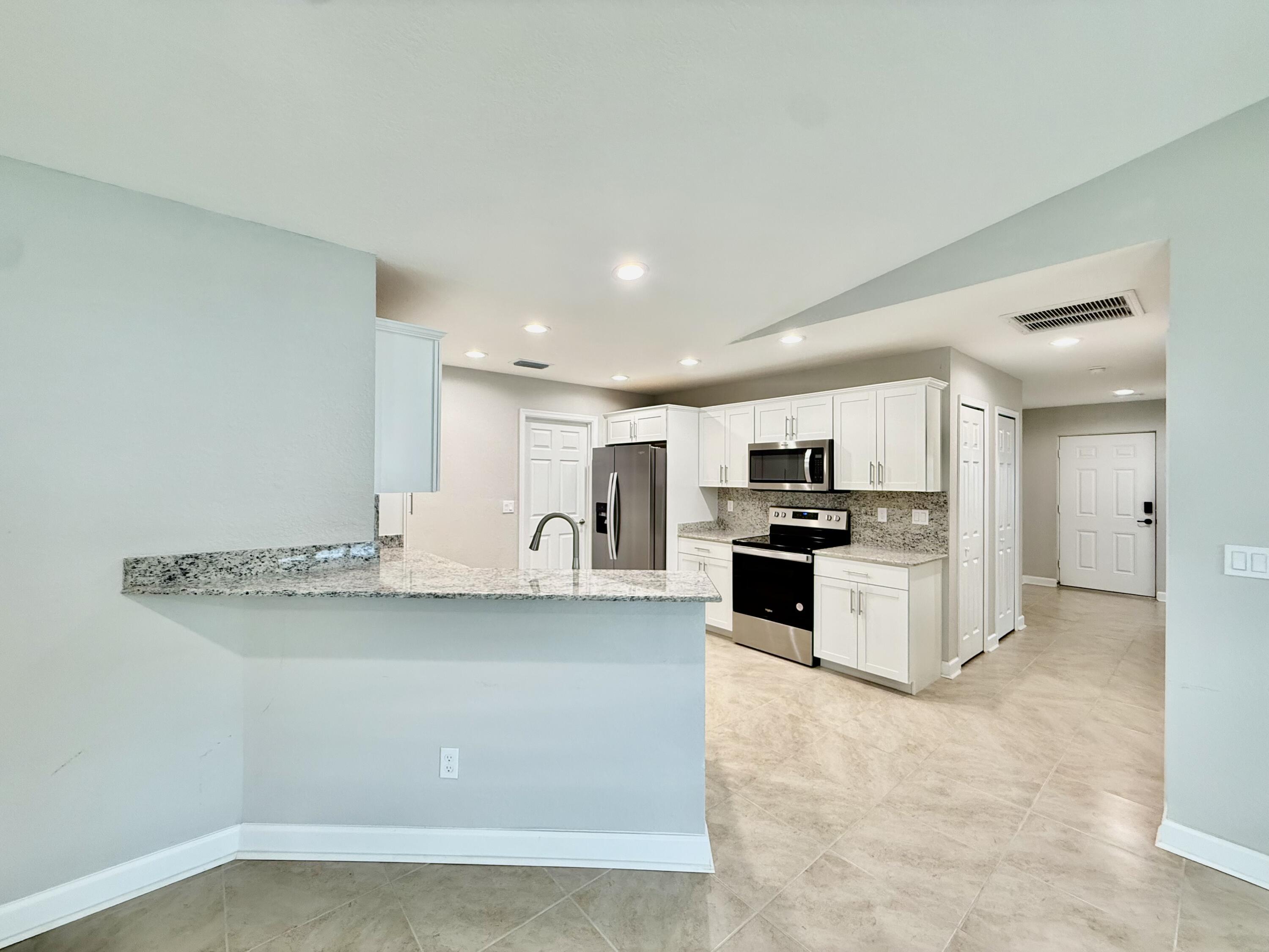 6724 Lila Court, Fort Pierce, FL 34951, Fort Pierce - Photo 5