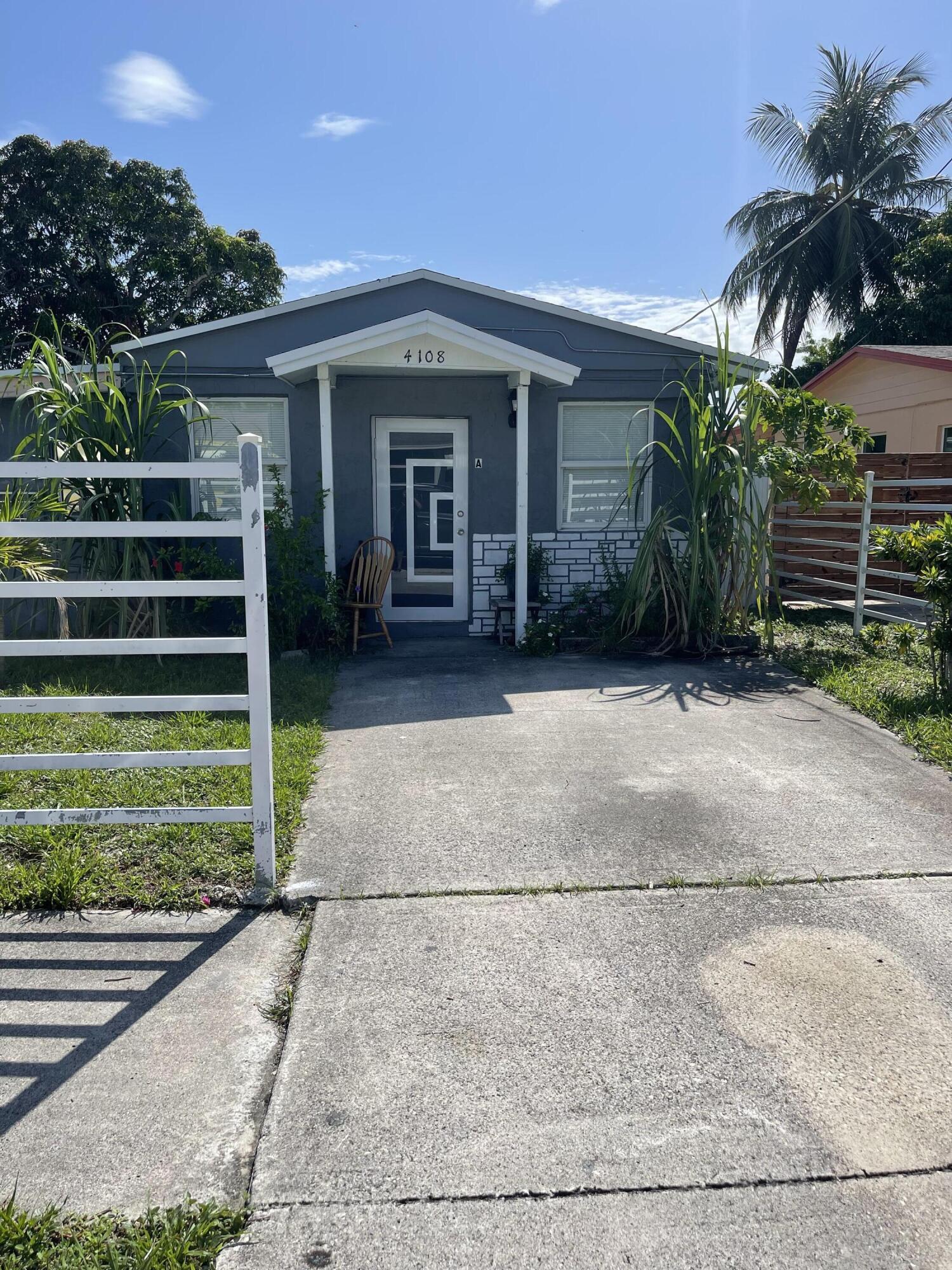 4108 Greenwood Avenue, West Palm Beach, FL 33407, West Palm Beach - Photo 2