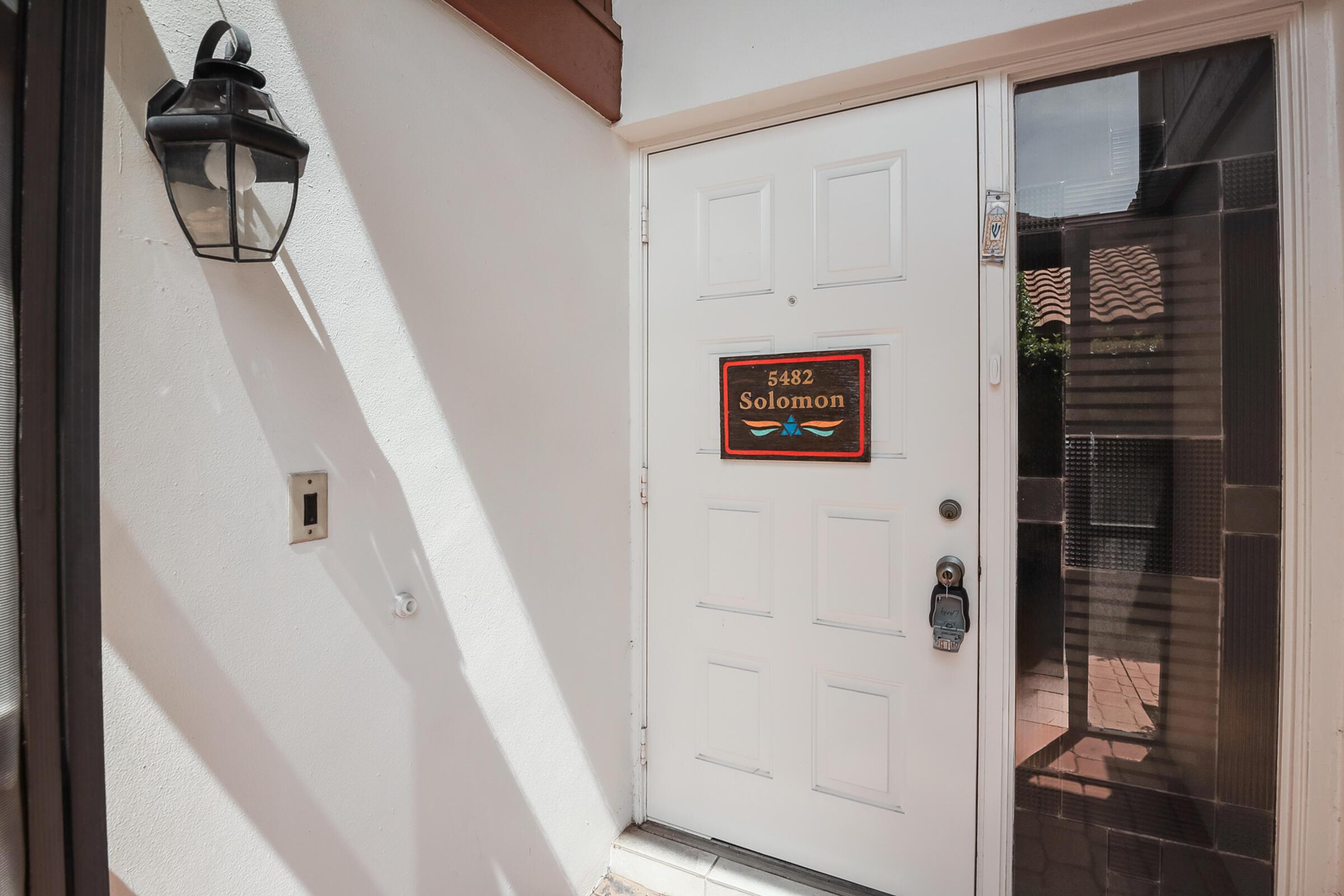 5482 San Marino Way, Lake Worth, FL 33467, Lake Worth - Photo 4