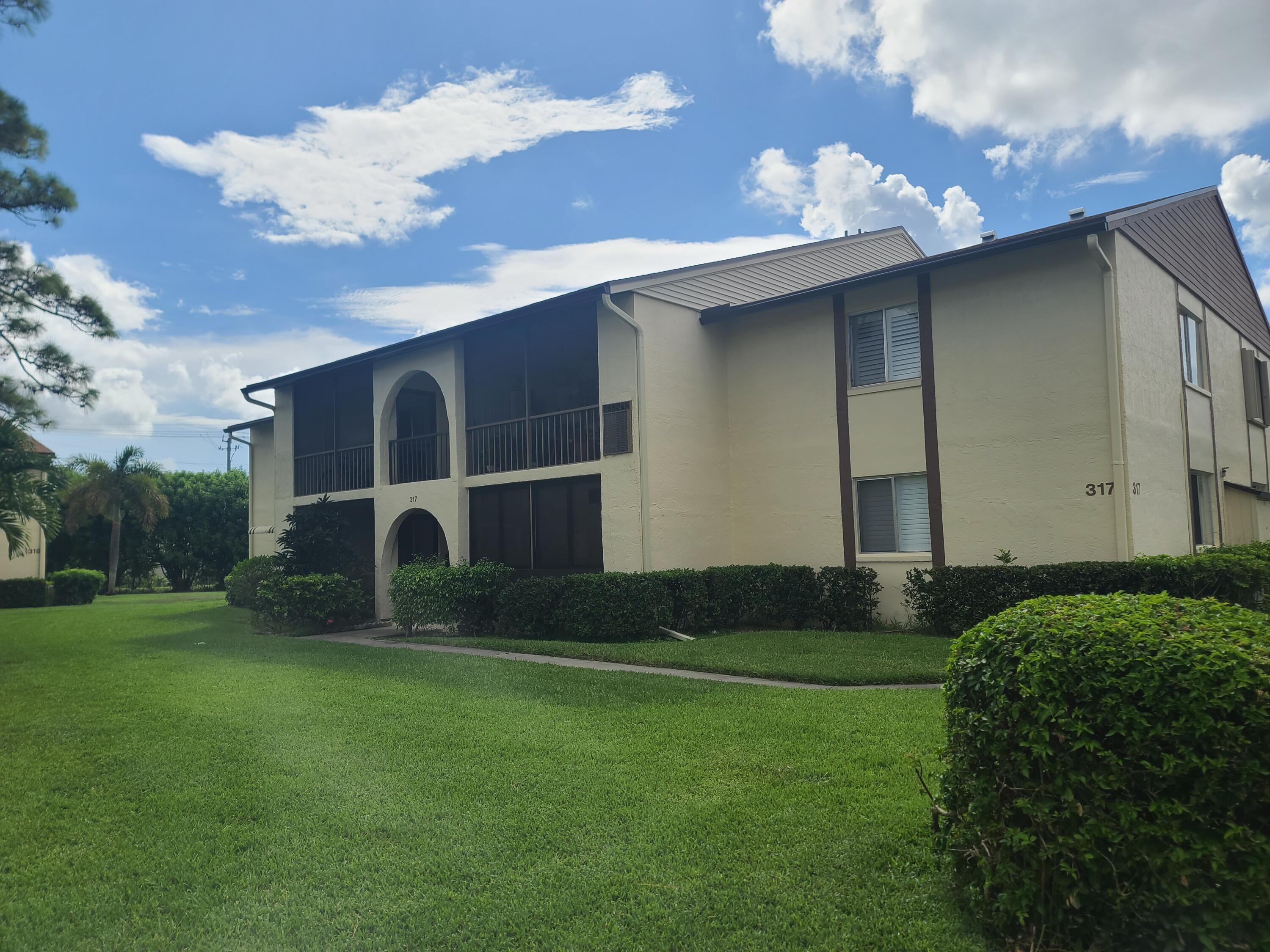 317 Knotty Pine Circle A-2, Greenacres, FL 33463, Greenacres