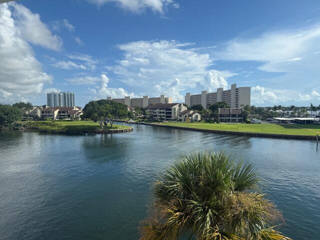 20 Yacht Club Drive 403, North Palm Beach, FL 33408, North Palm Beach - Photo 4