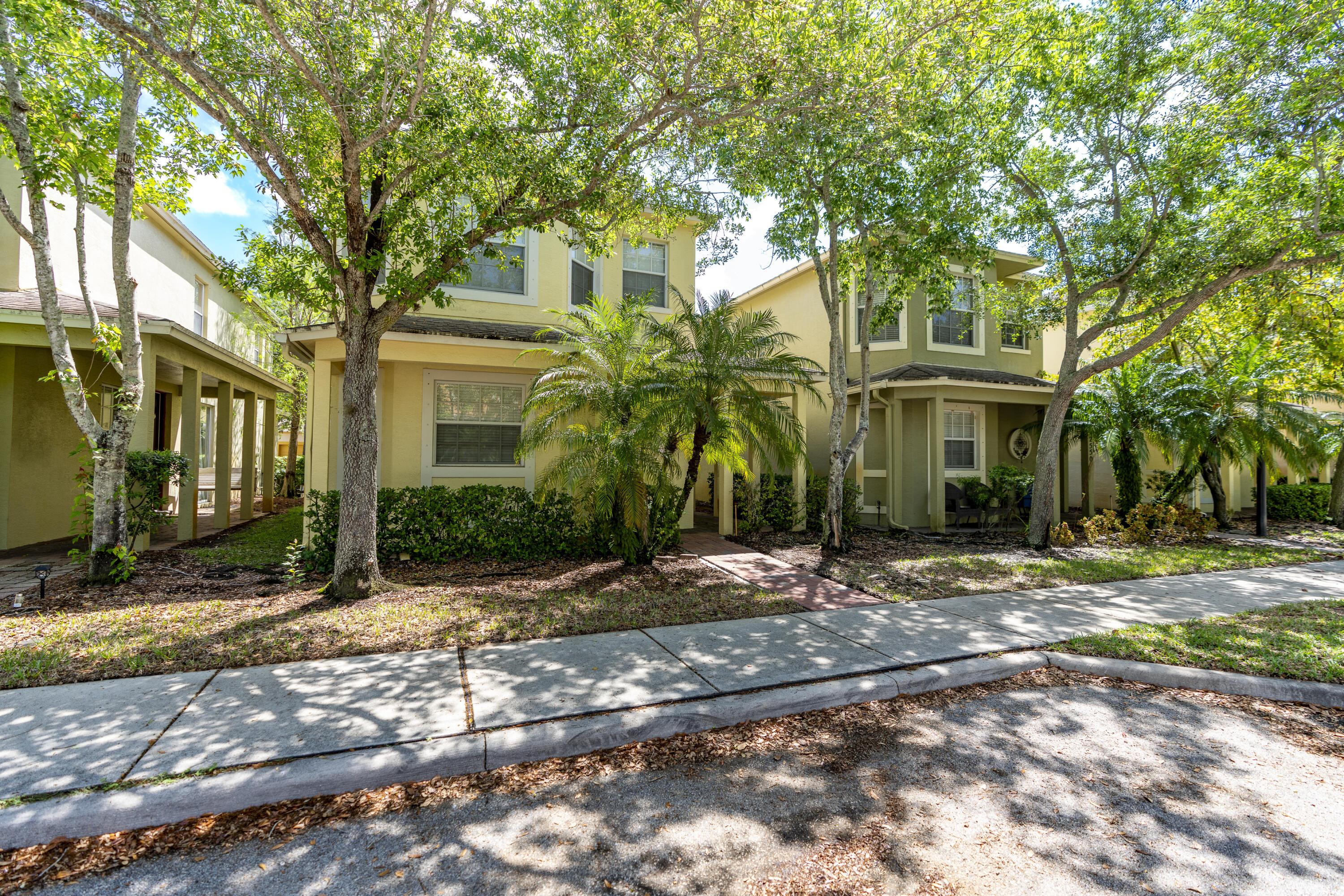 2558 SE Pineland Drive, Port St. Lucie, FL 34952, Port St. Lucie - Photo 4