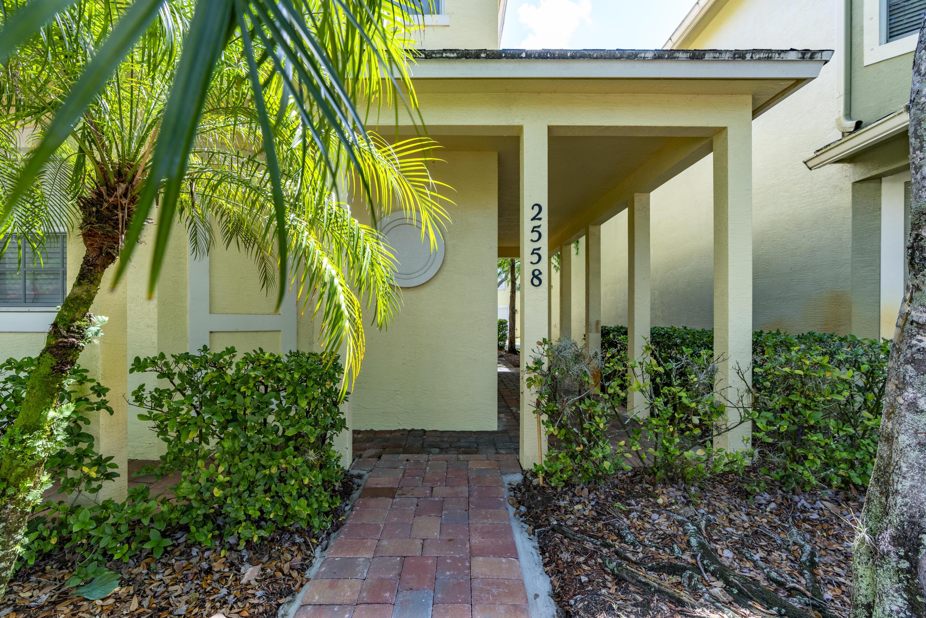 2558 SE Pineland Drive, Port St. Lucie, FL 34952, Port St. Lucie - Photo 3