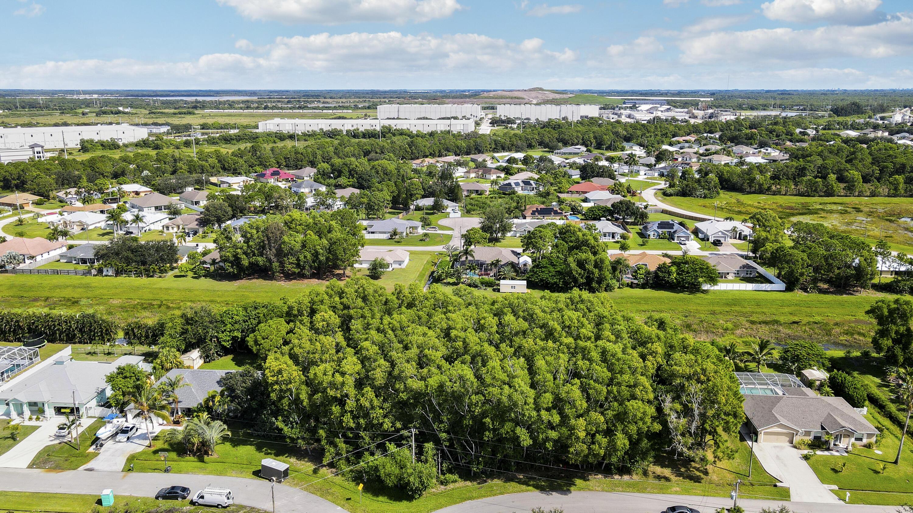 5488 NW Boydga Avenue, Port St. Lucie, FL 34986, Port St. Lucie - Photo 2