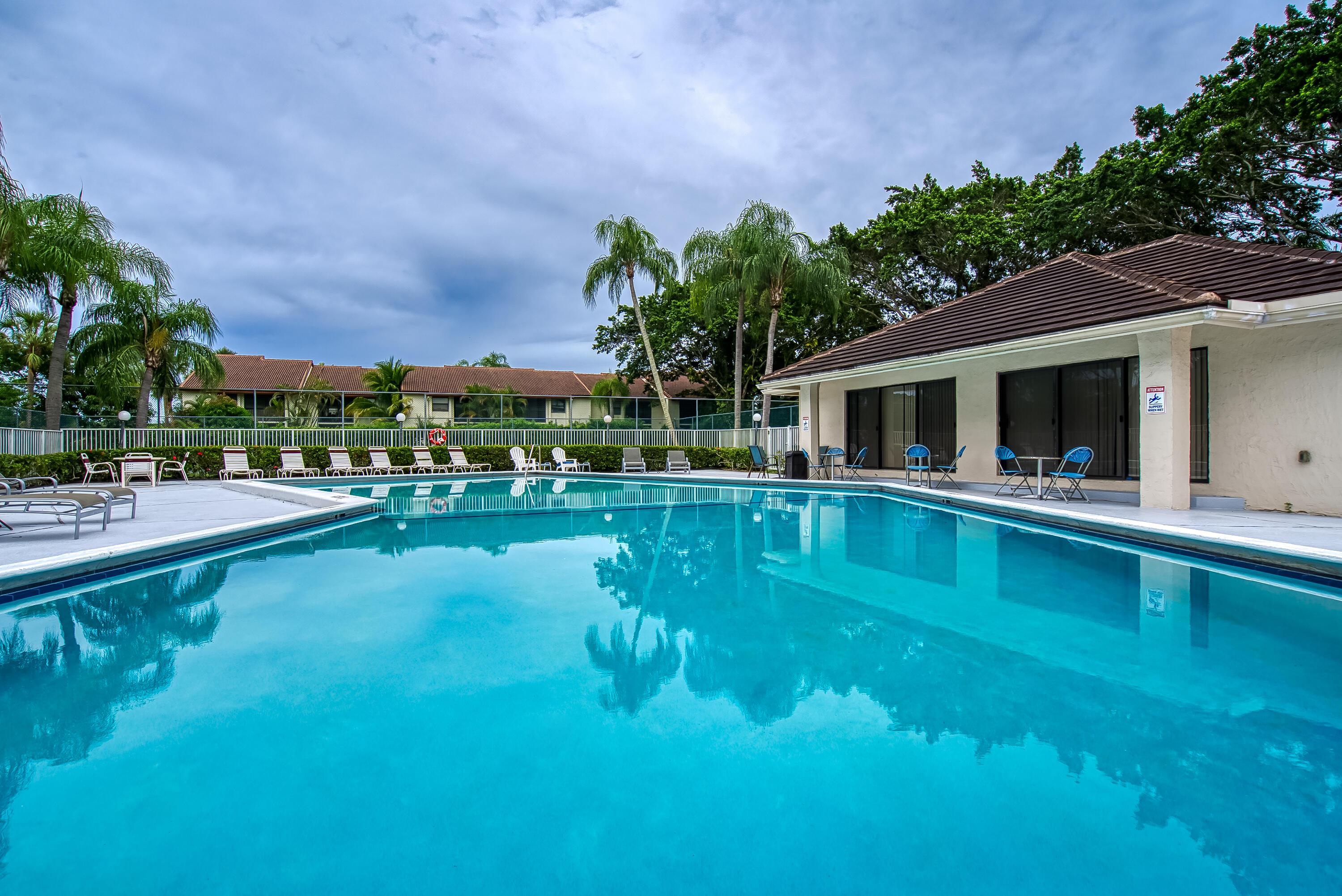 6314 Longboat Lane W 104, Boca Raton, FL 33433, Boca Raton - Photo 2