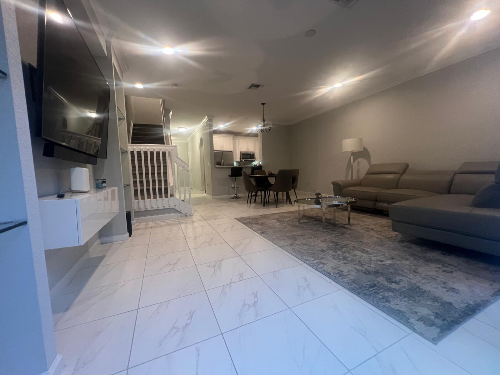 5895 Monterra Club Drive, Lake Worth, FL 33463, Lake Worth - Photo 4