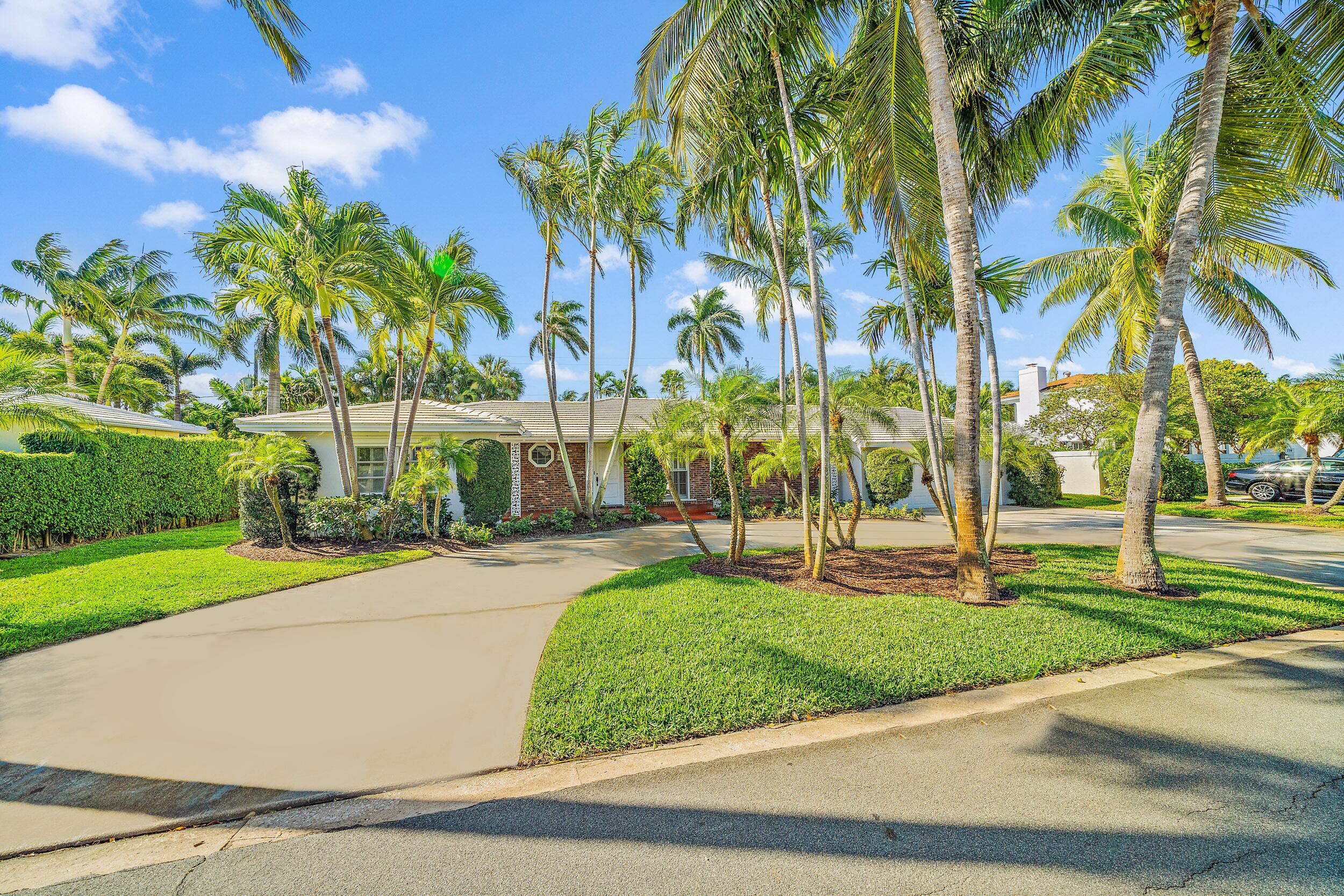 210 Russlyn Drive, West Palm Beach, FL 33405, West Palm Beach